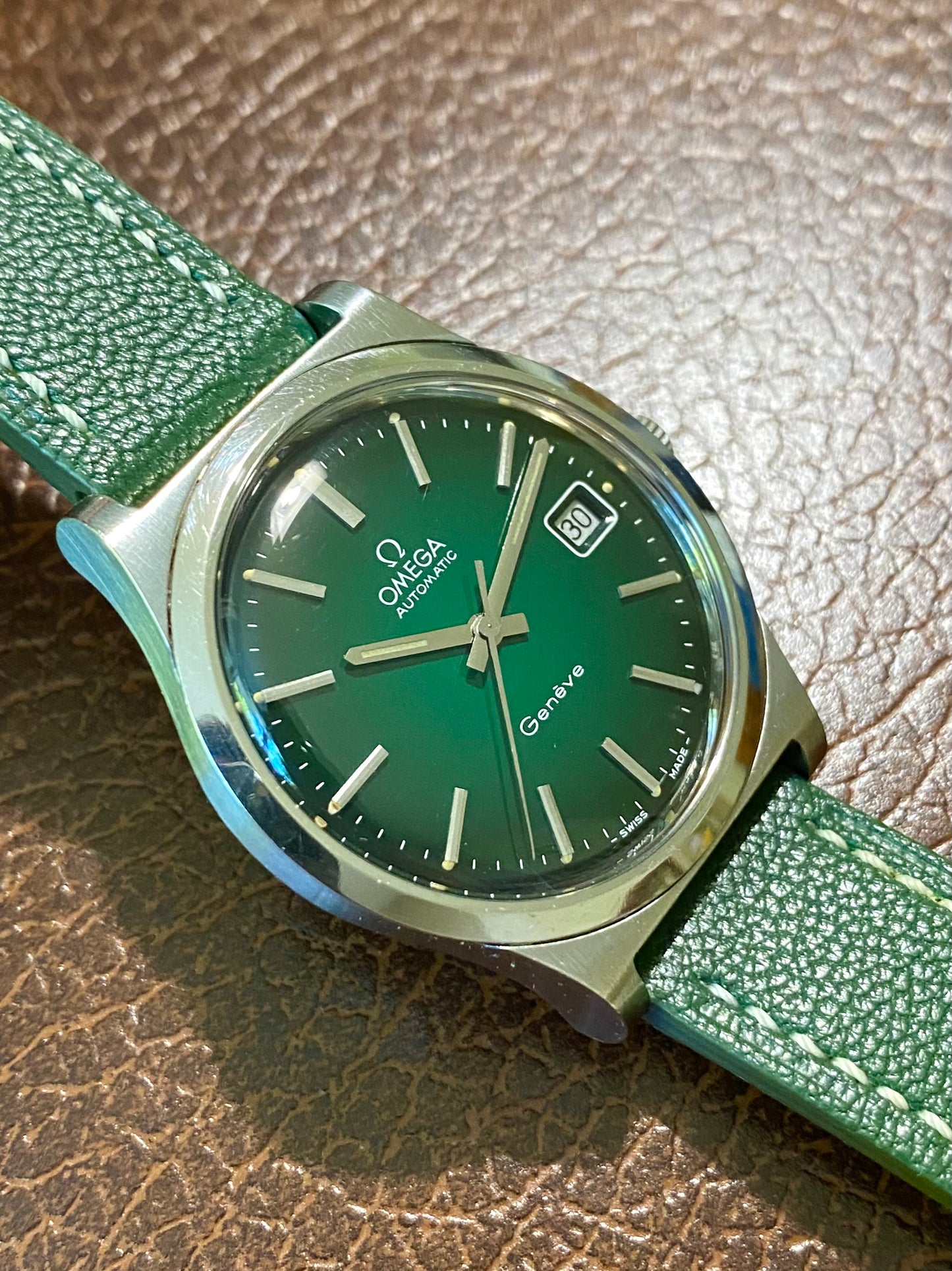 Omega Genève Automatic Cadran Vert Émeraude - Cal 1012 Montre Vintage Mécanique 166.0168 - 1973