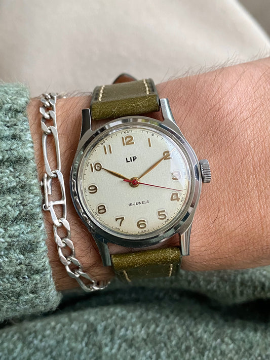 LIP France R25 - Montre Vintage Mécanique Acier 1940
