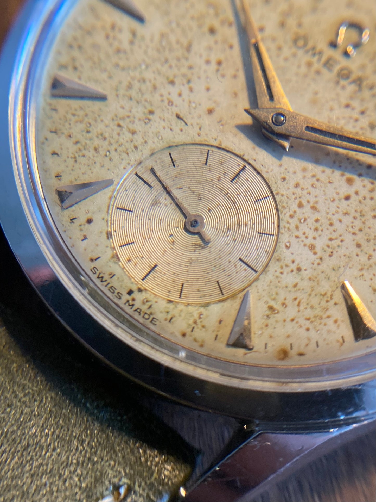 Omega 2639 -15 Montre Vintage Mécanique Militaire Style Cal.266 1953