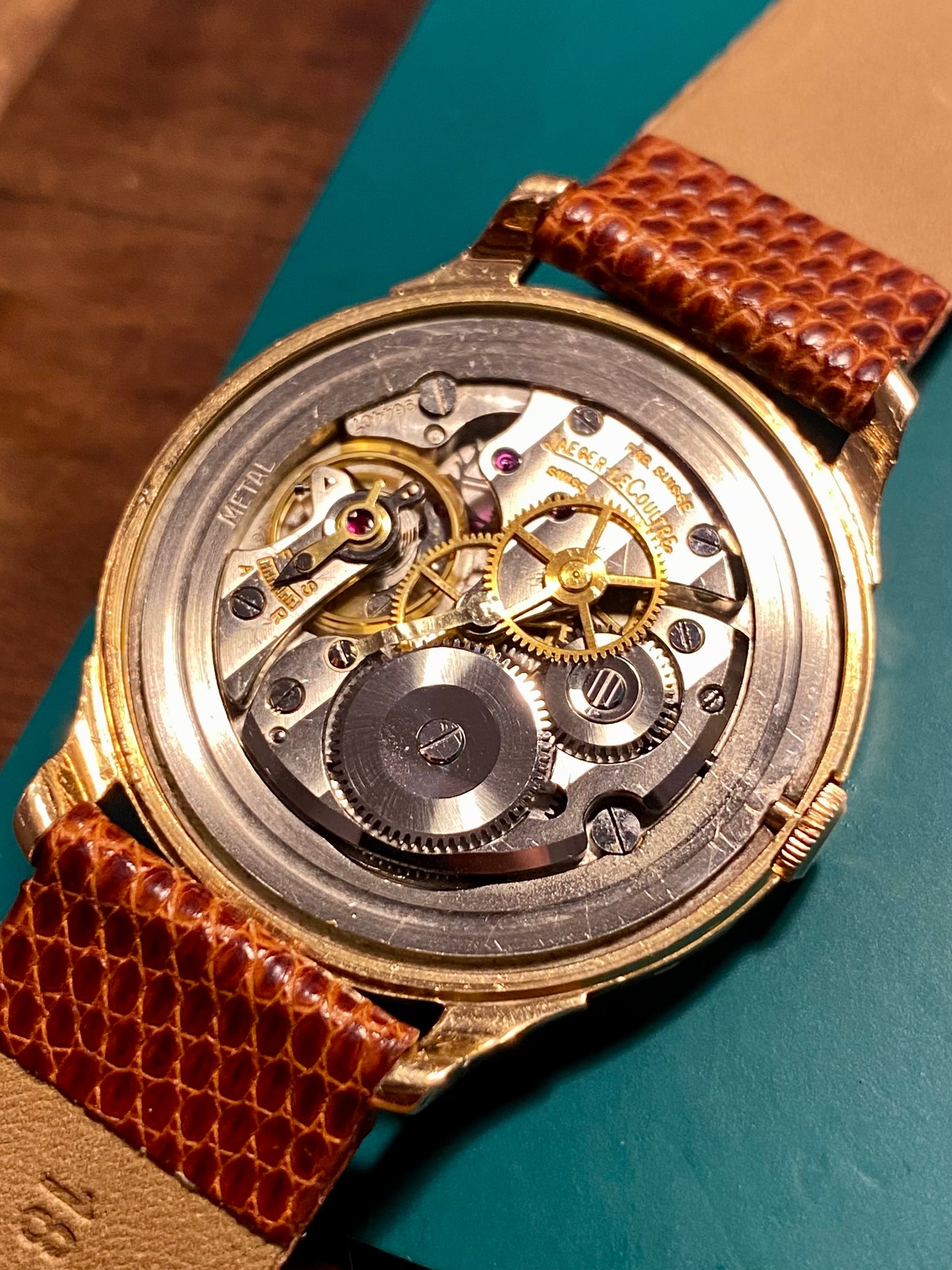 Jaeger-LeCoultre Fab. Suisse Or Jaune 18k 750/1000 Montre Vintage Mécanique Cal. P800/G 1950