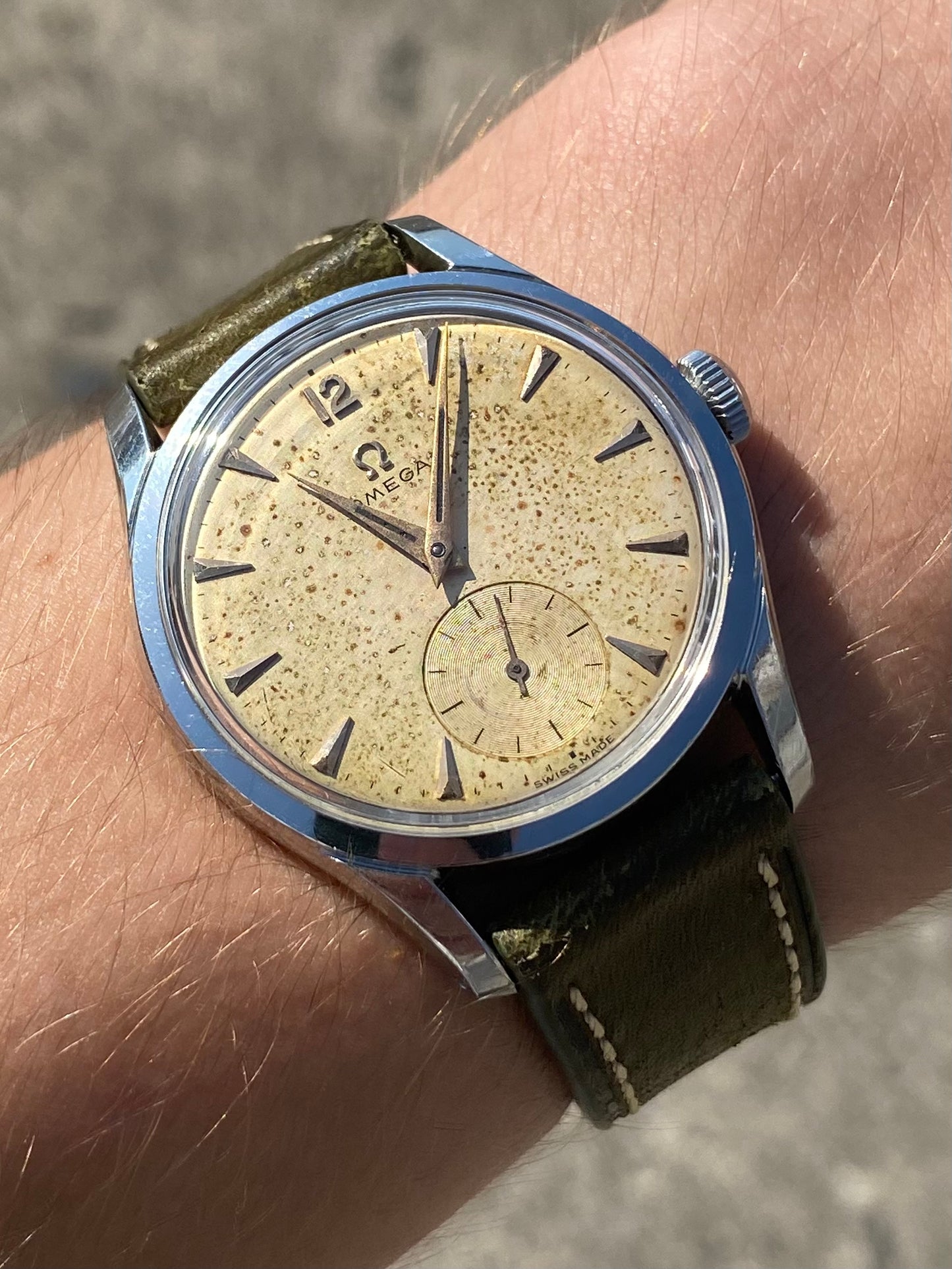 Omega 2639 -15 Montre Vintage Mécanique Militaire Style Cal.266 1953