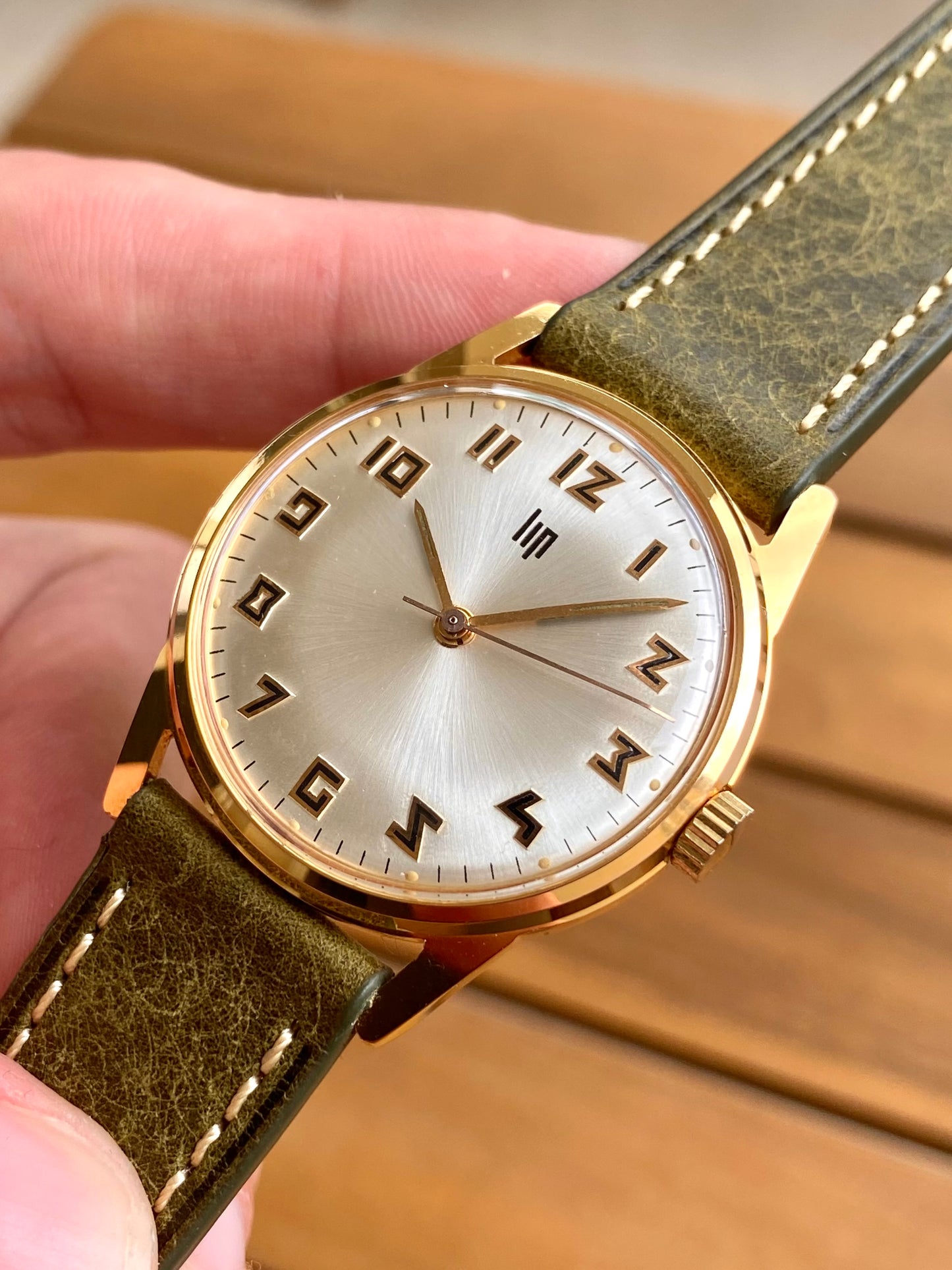 LIP Montre Française Vintage Mécanique RSC.553 Plaqué Or 1960