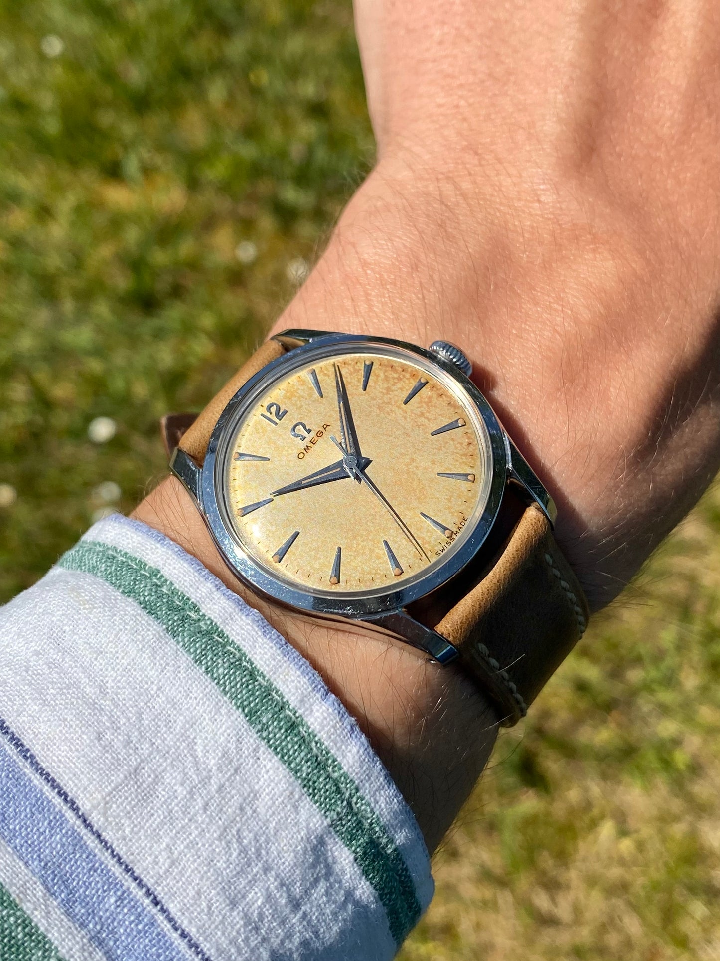 Omega Tropical Réf. 2640 -9SC Montre Vintage Mécanique Cal. 283 - Patine Crème Brûlée - 1952
