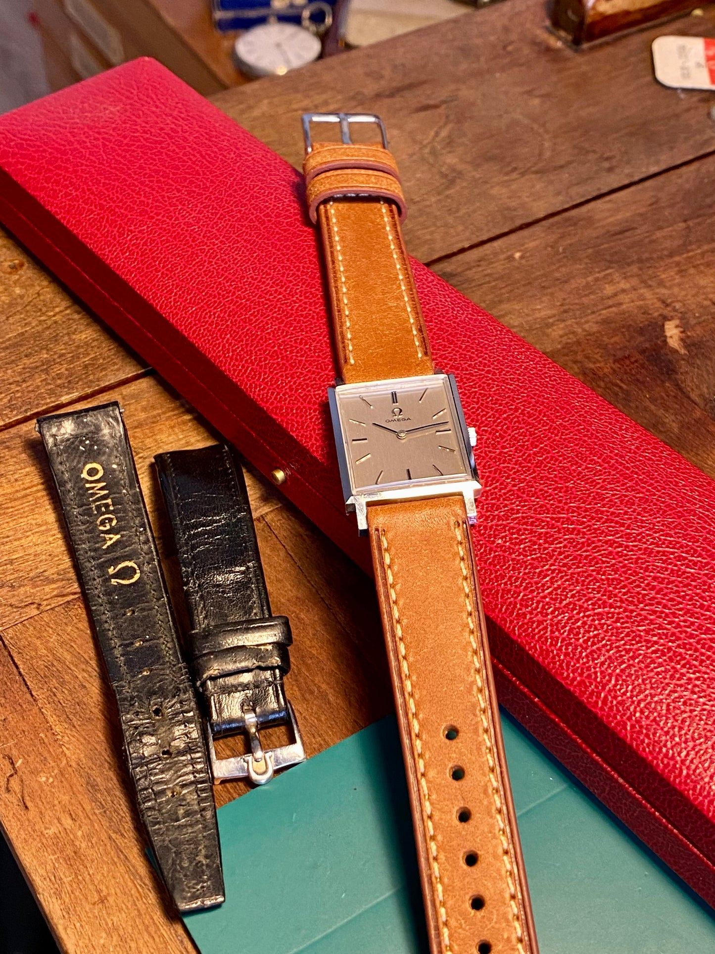 Omega Rectangle 111.057 Montre Vintage 620 Mécanique + Boîte Bracelet & Boucle Omega