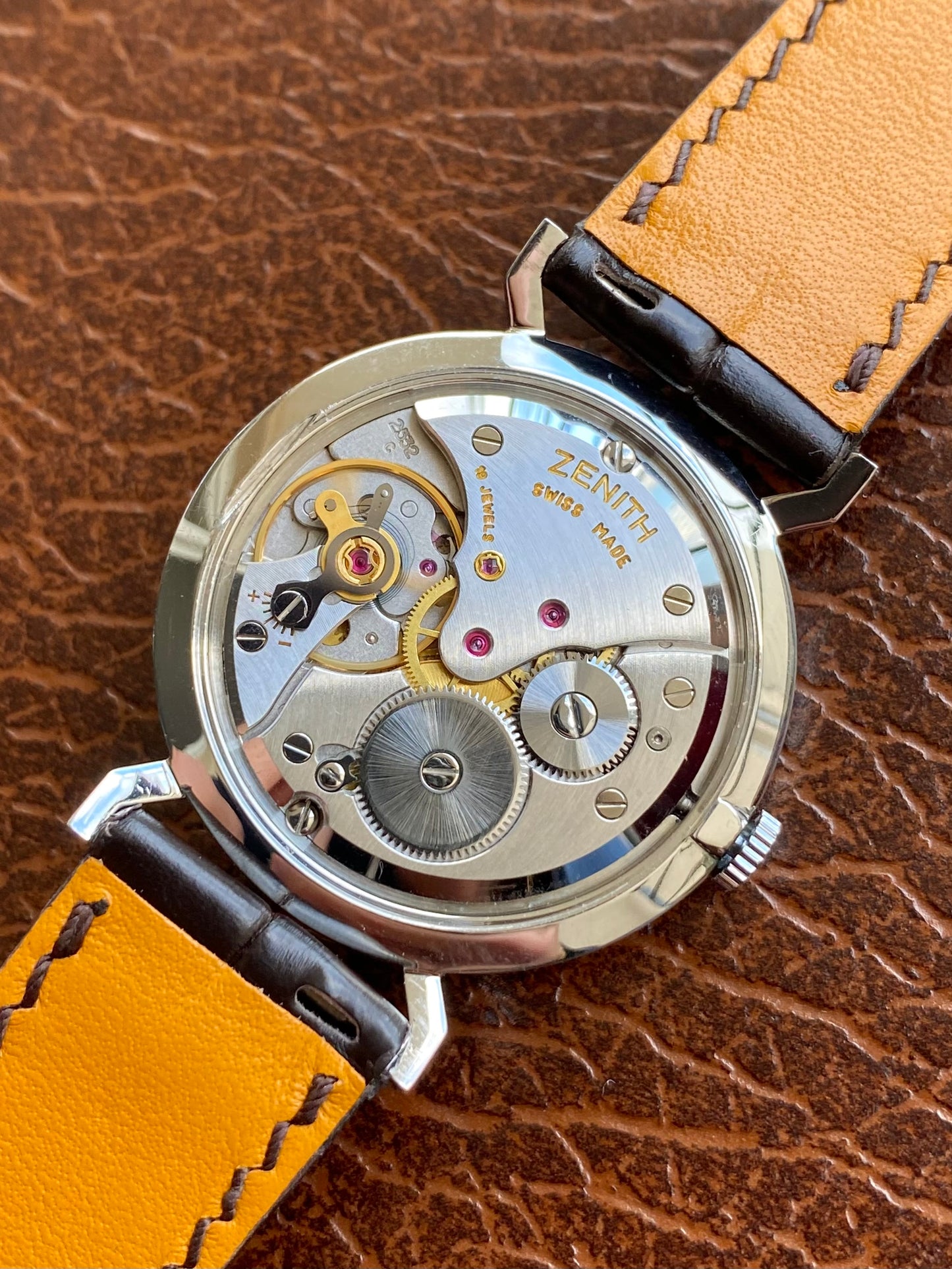 Zenith NOS Neuve De Stock Cal.2532 Spyder Lugs - Montre Vintage Mécanique 1960