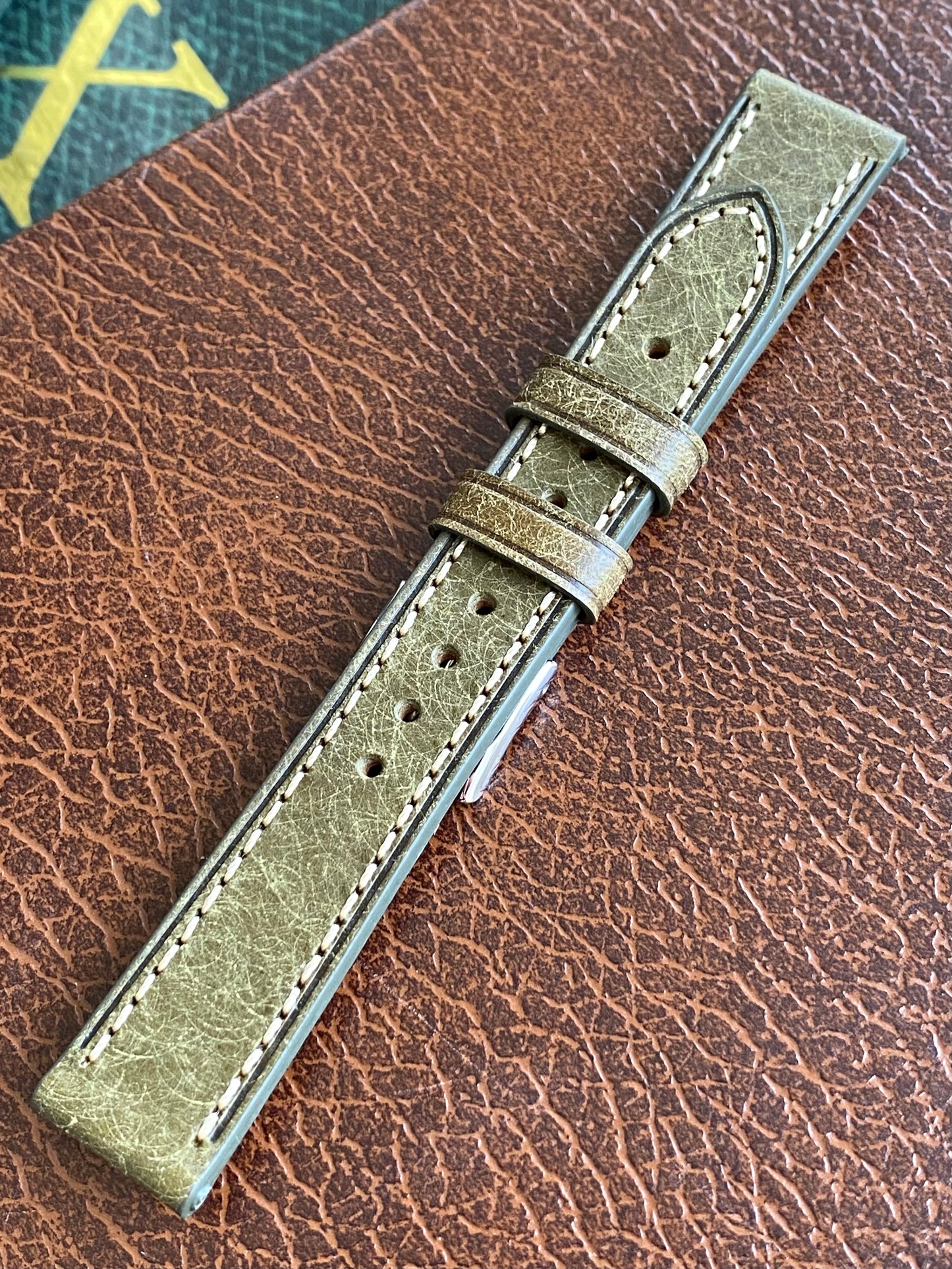 Bracelet de Montre Vintage - VERT 18mm - Cuir Véritable de Haute Qualité