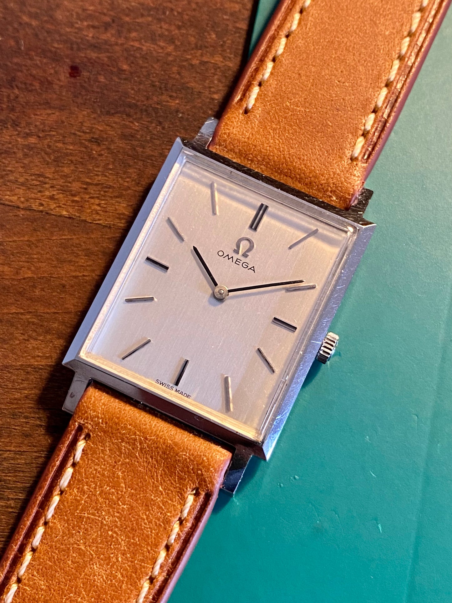 Omega Rectangle 111.057 Montre Vintage 620 Mécanique + Boîte Bracelet & Boucle Omega