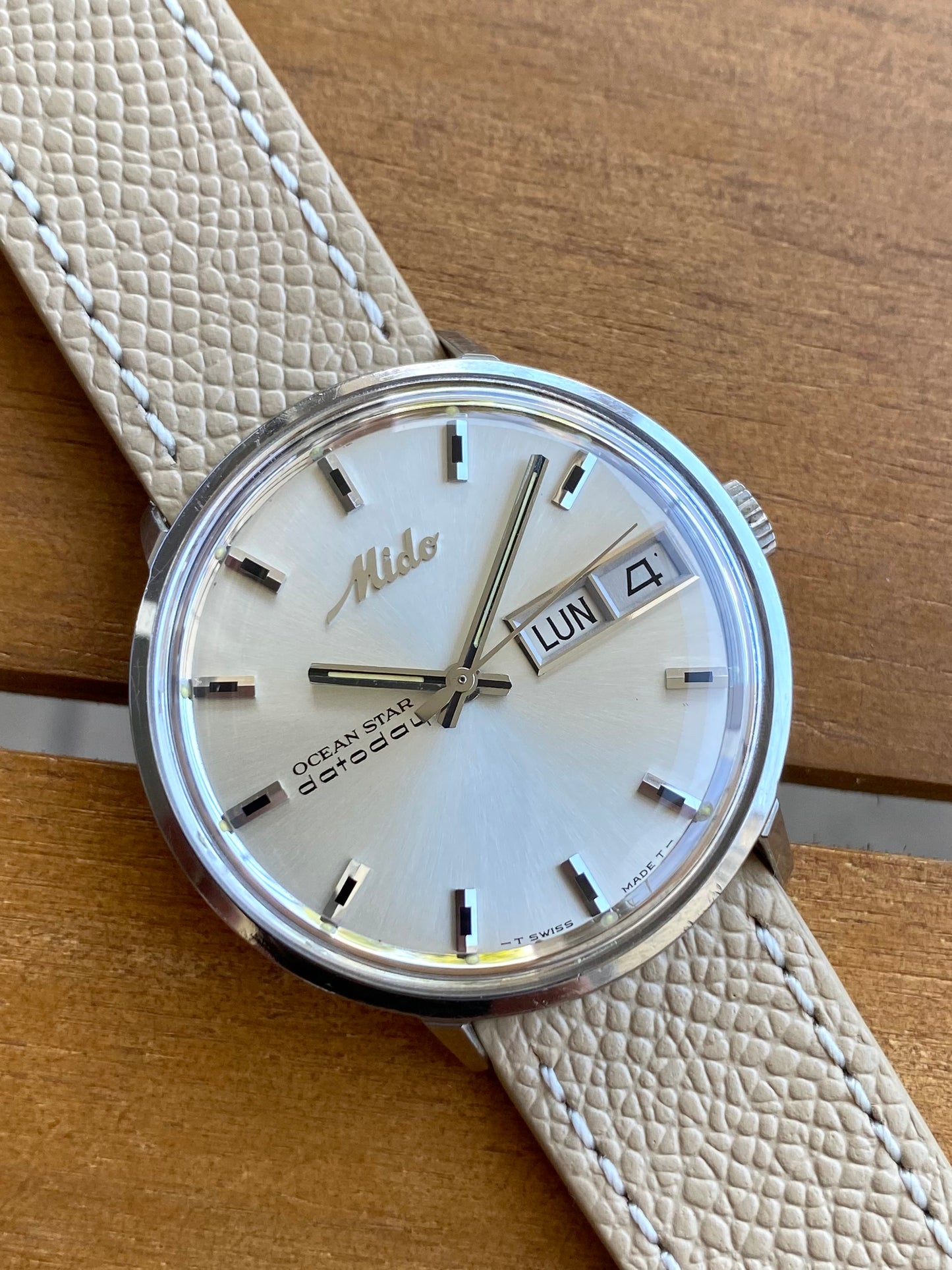 Mido OceanStar DateDay Automatic - Montre Vintage Suisse Mécanique 1147OCD - 1970 + Écrin