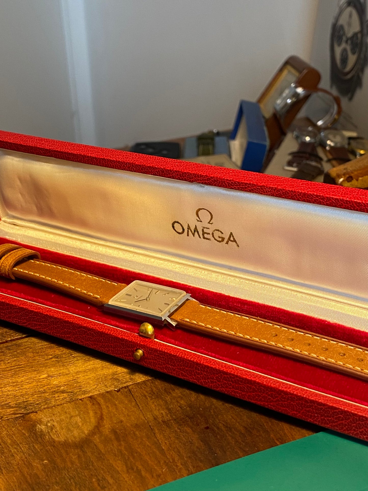 Omega Rectangle 111.057 Montre Vintage 620 Mécanique + Boîte Bracelet & Boucle Omega