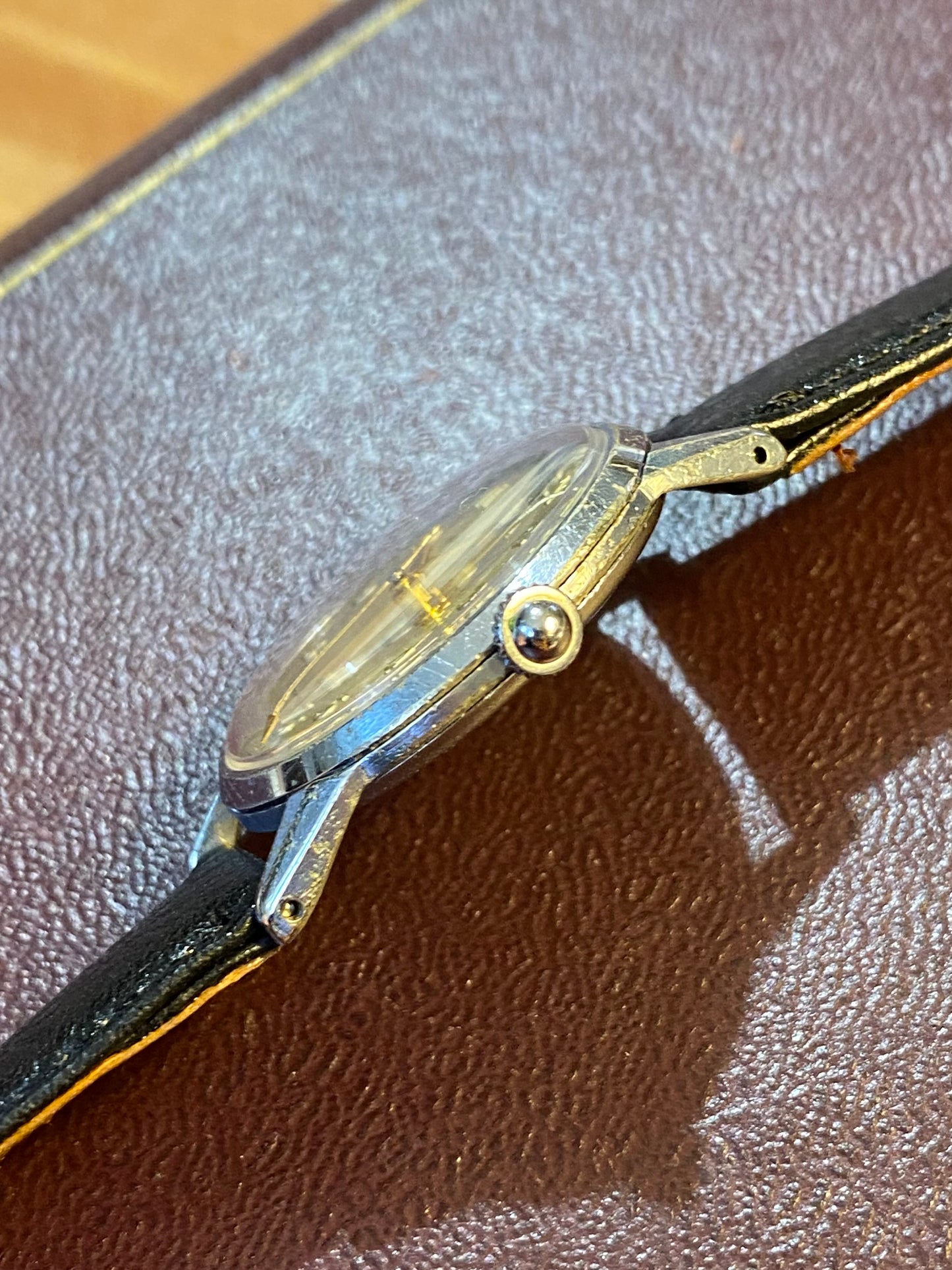 Movado Montre Vintage Mécanique Cadran Bi-Ton 1950