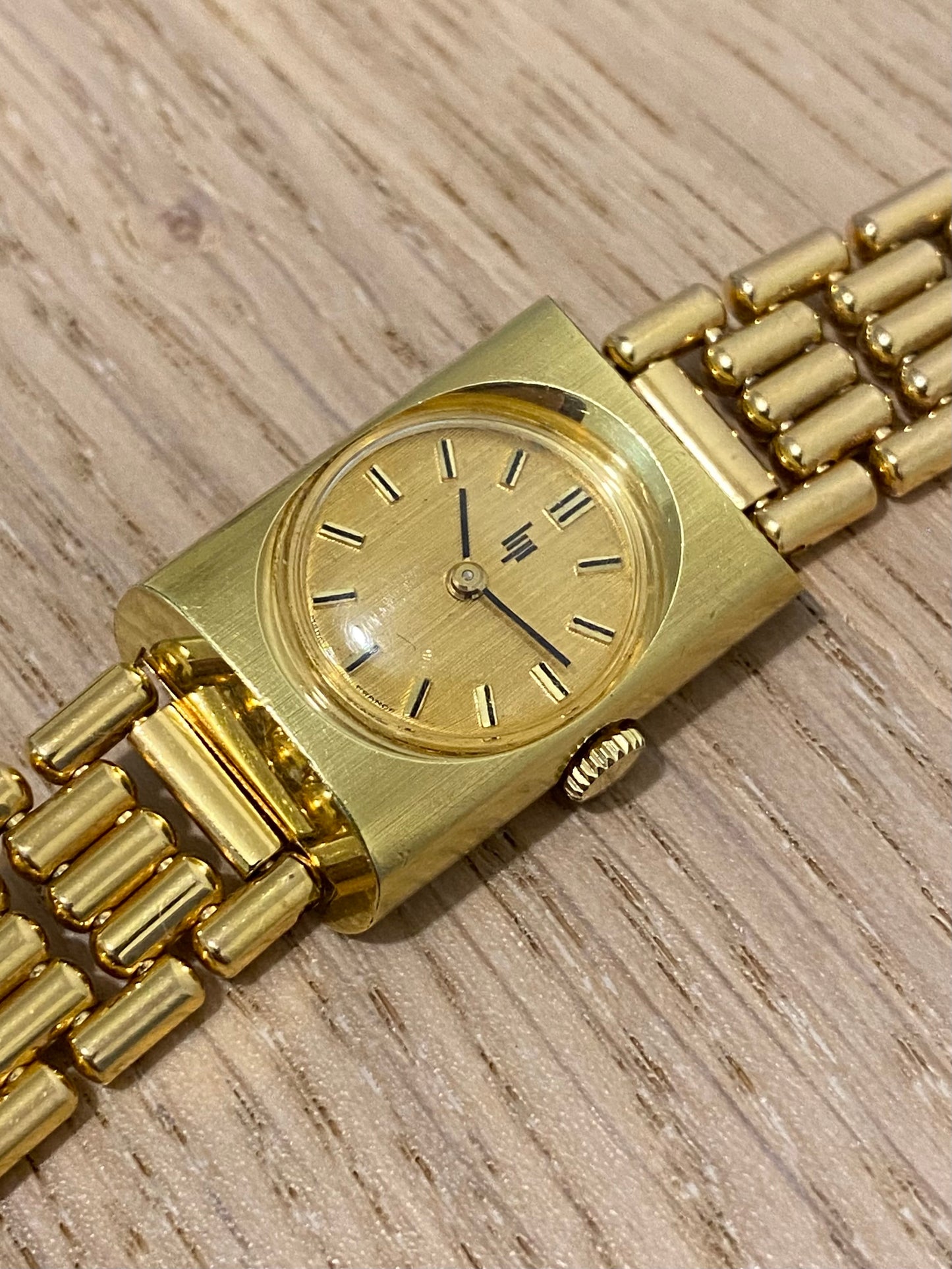 Montre Femme LIP Mécanique Plaqué Or 1960