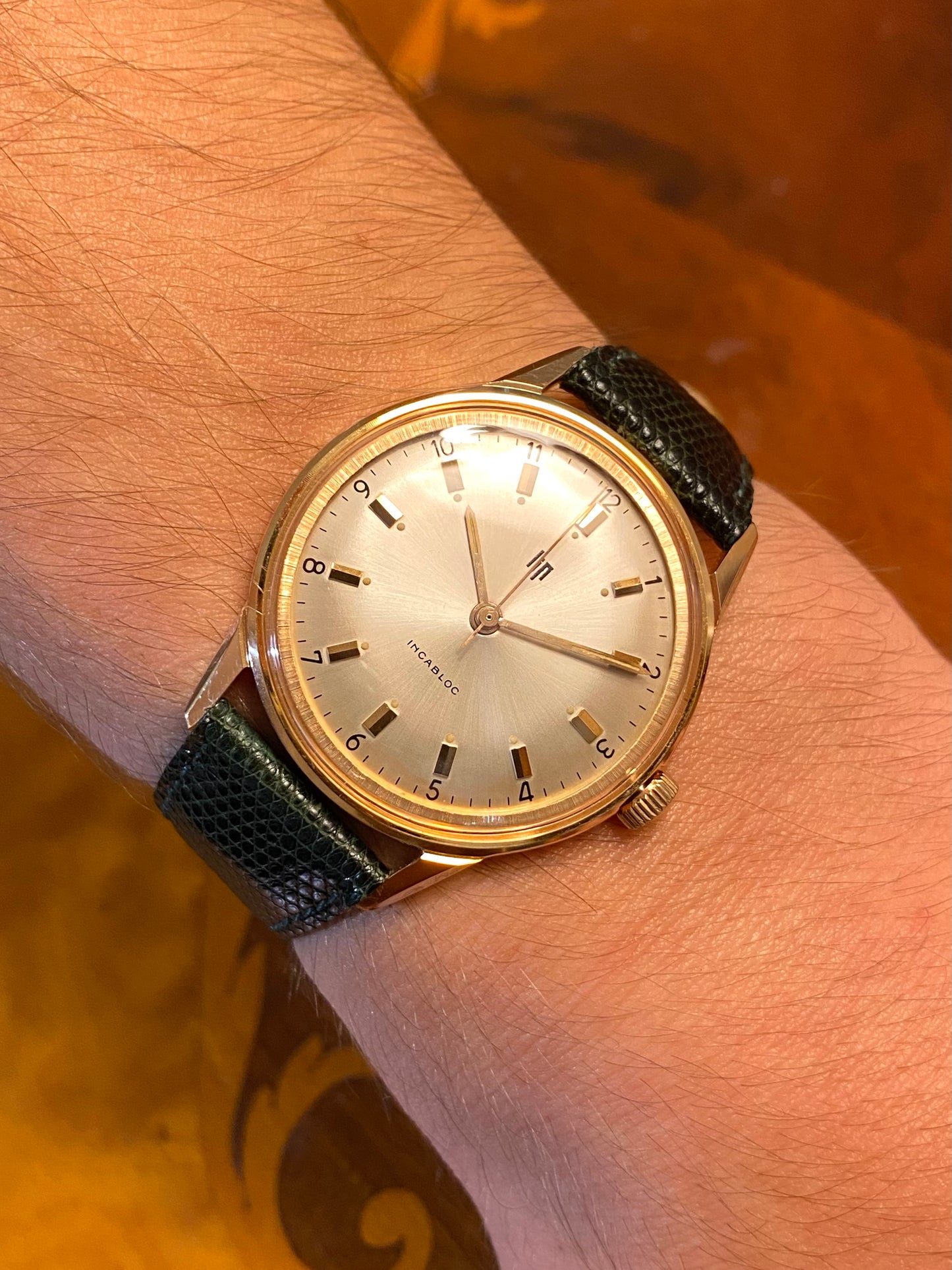 LIP Montre Vintage Mécanique Cal. R136f Plaqué Or 1960