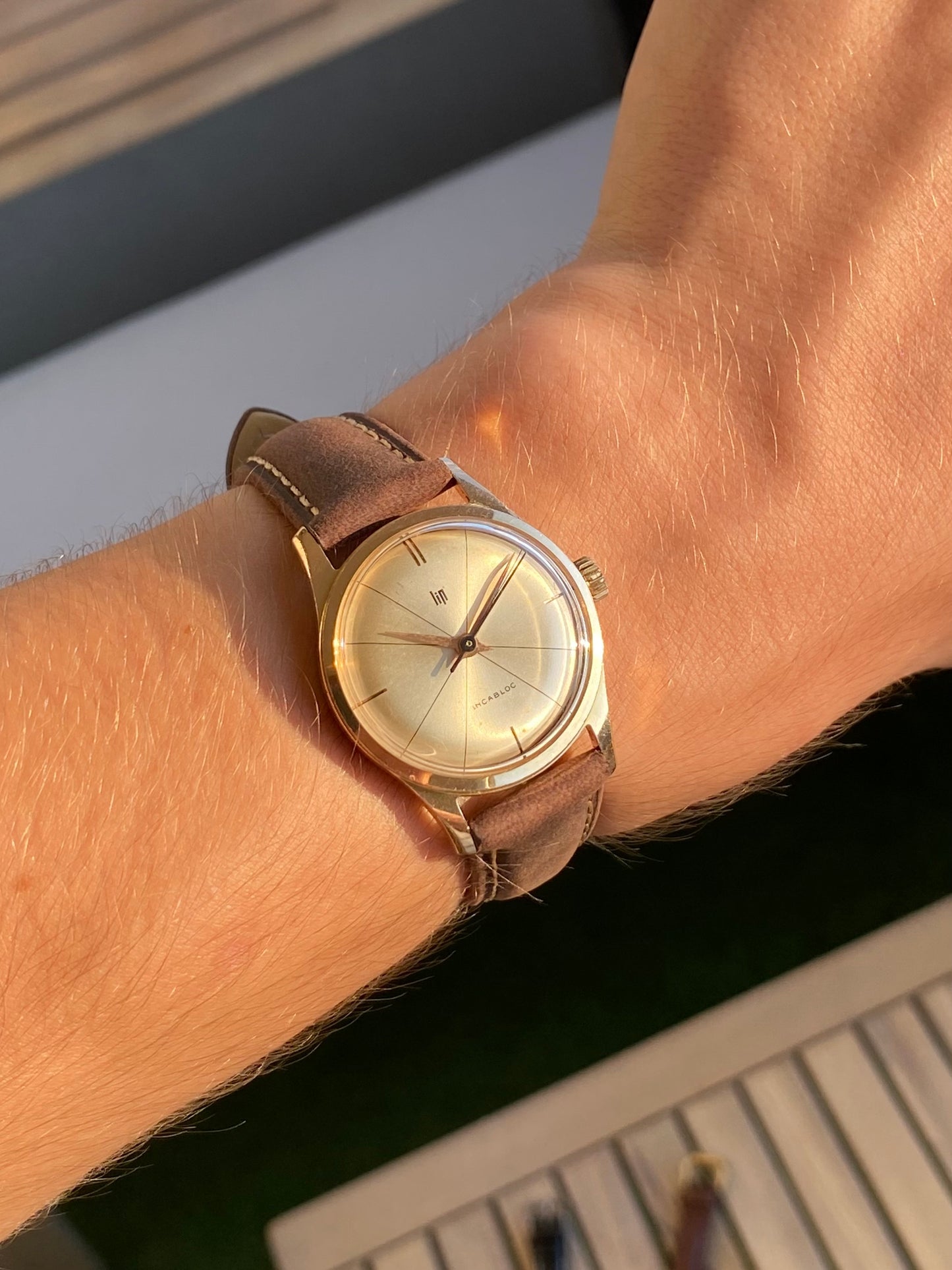 LIP R23 Cross Hair Montre Vintage Mécanique 1960