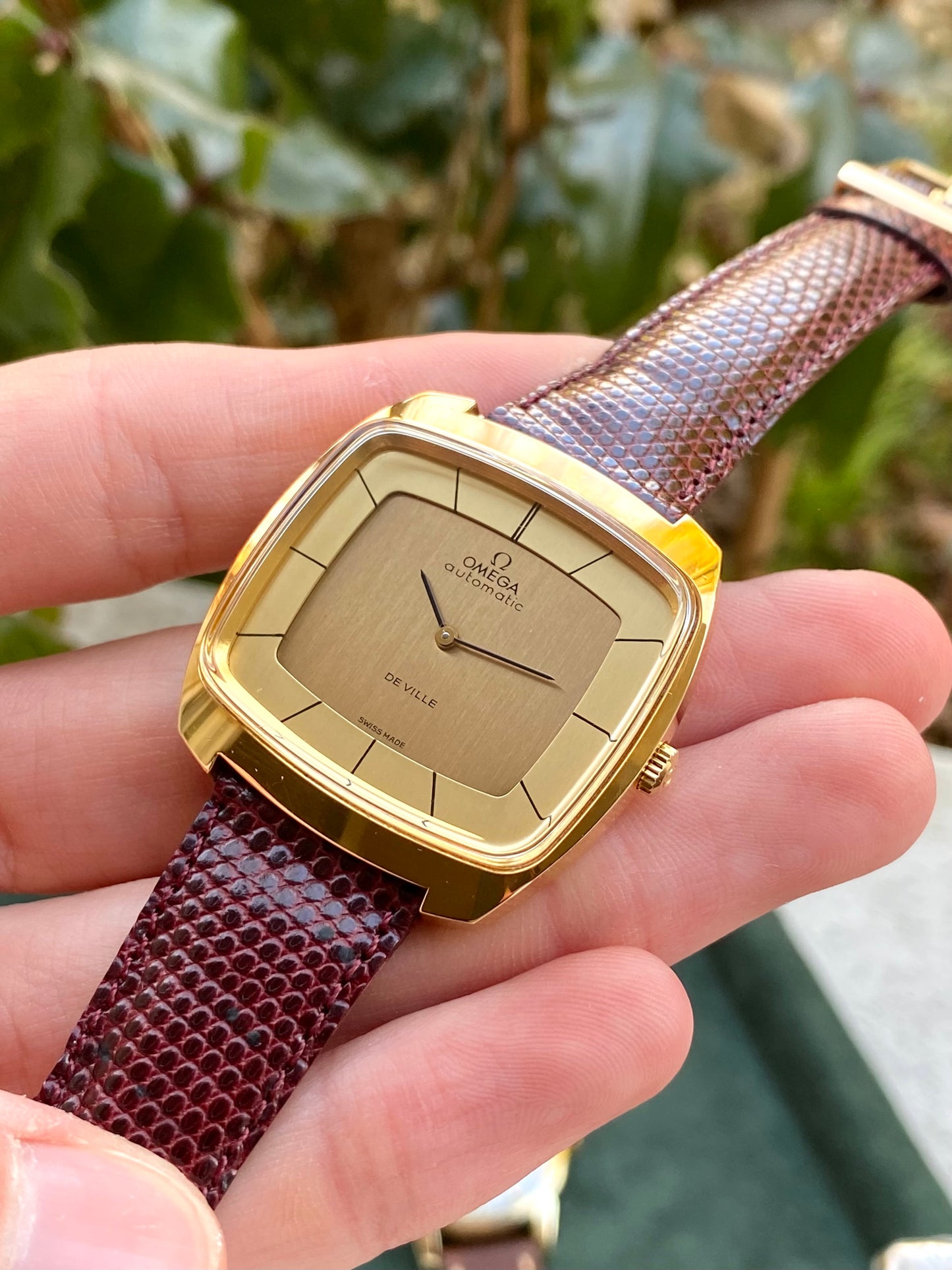 Omega DeVille Automatic "TV" 151.0051 Montre Vintage Mécanique Cal.711 Plaqué Or 1973