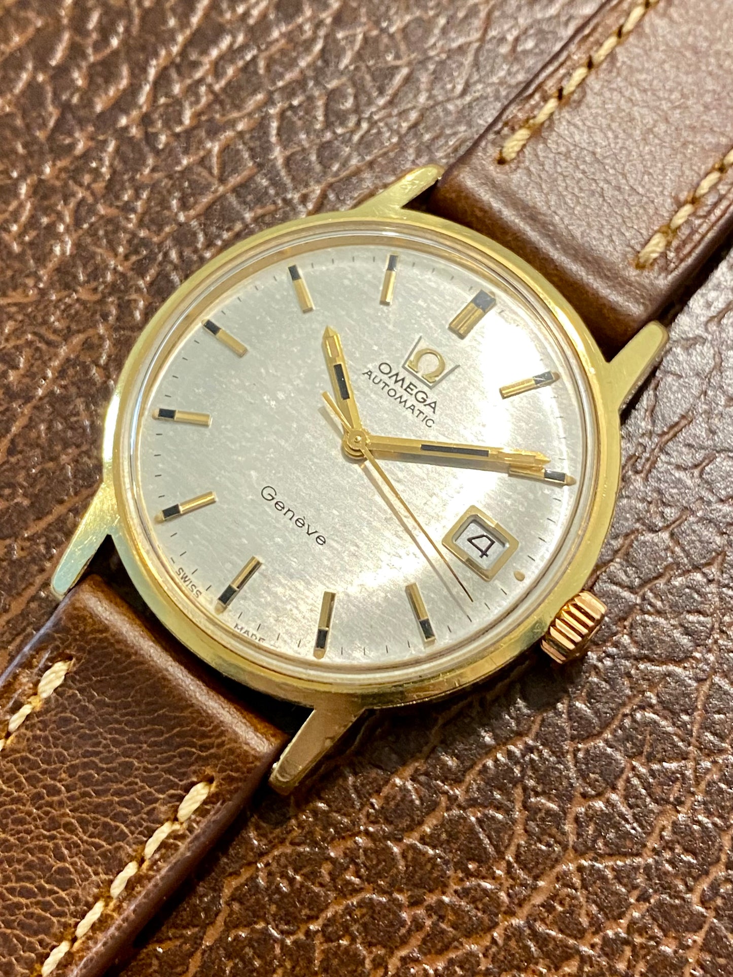 Omega Genève Automatic Cal. 565 Cadran Texturé "Glitch" Montre Réf.166.070 Vintage Mécanique 1969