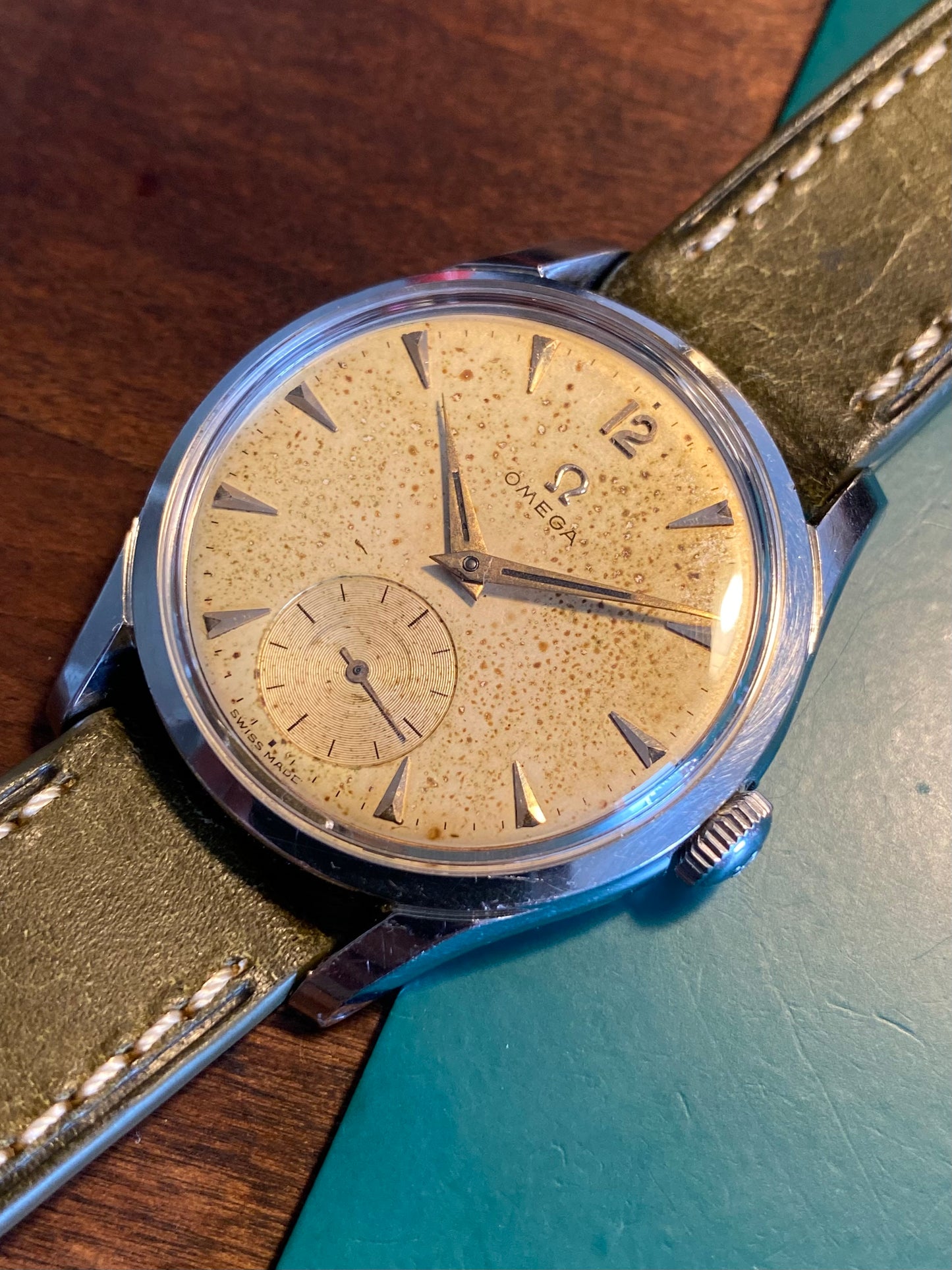 Omega 2639 -15 Montre Vintage Mécanique Militaire Style Cal.266 1953