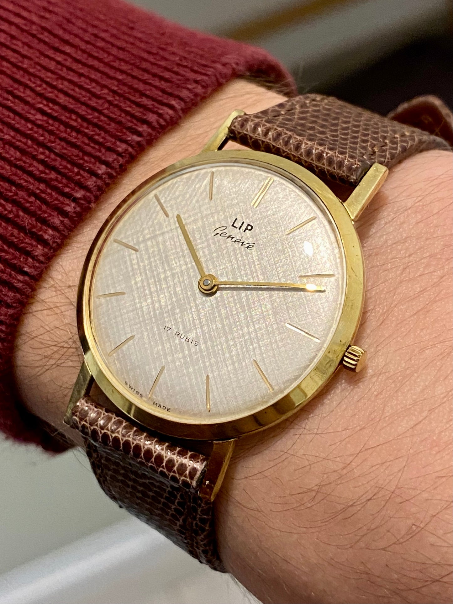 LIP Genève Extra Fine Plaqué Or Cadran Lin Montre Vintage Mécanique 1960