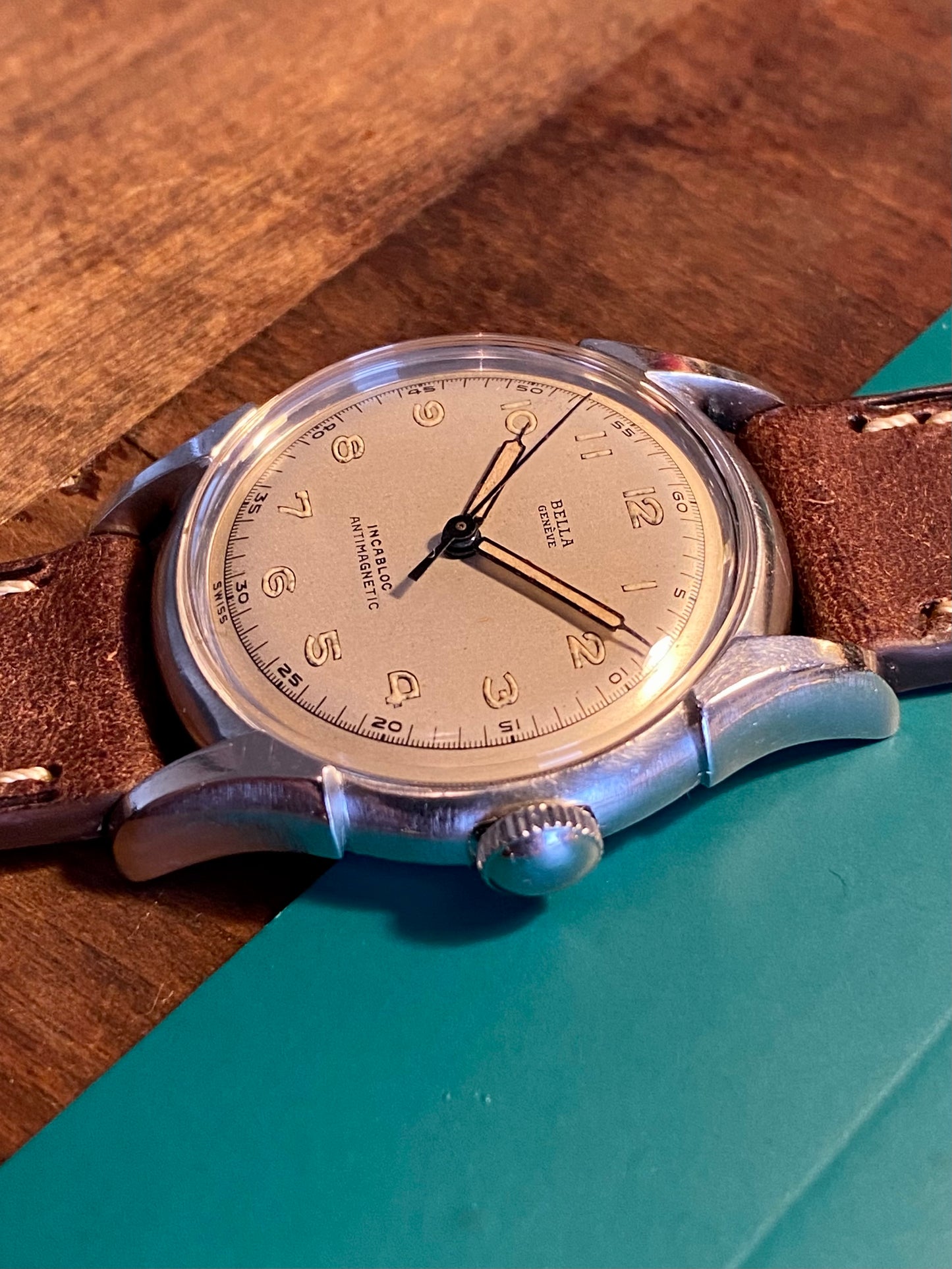 Bella Genève Montre Vintage Style Militaire Mécanique 1950