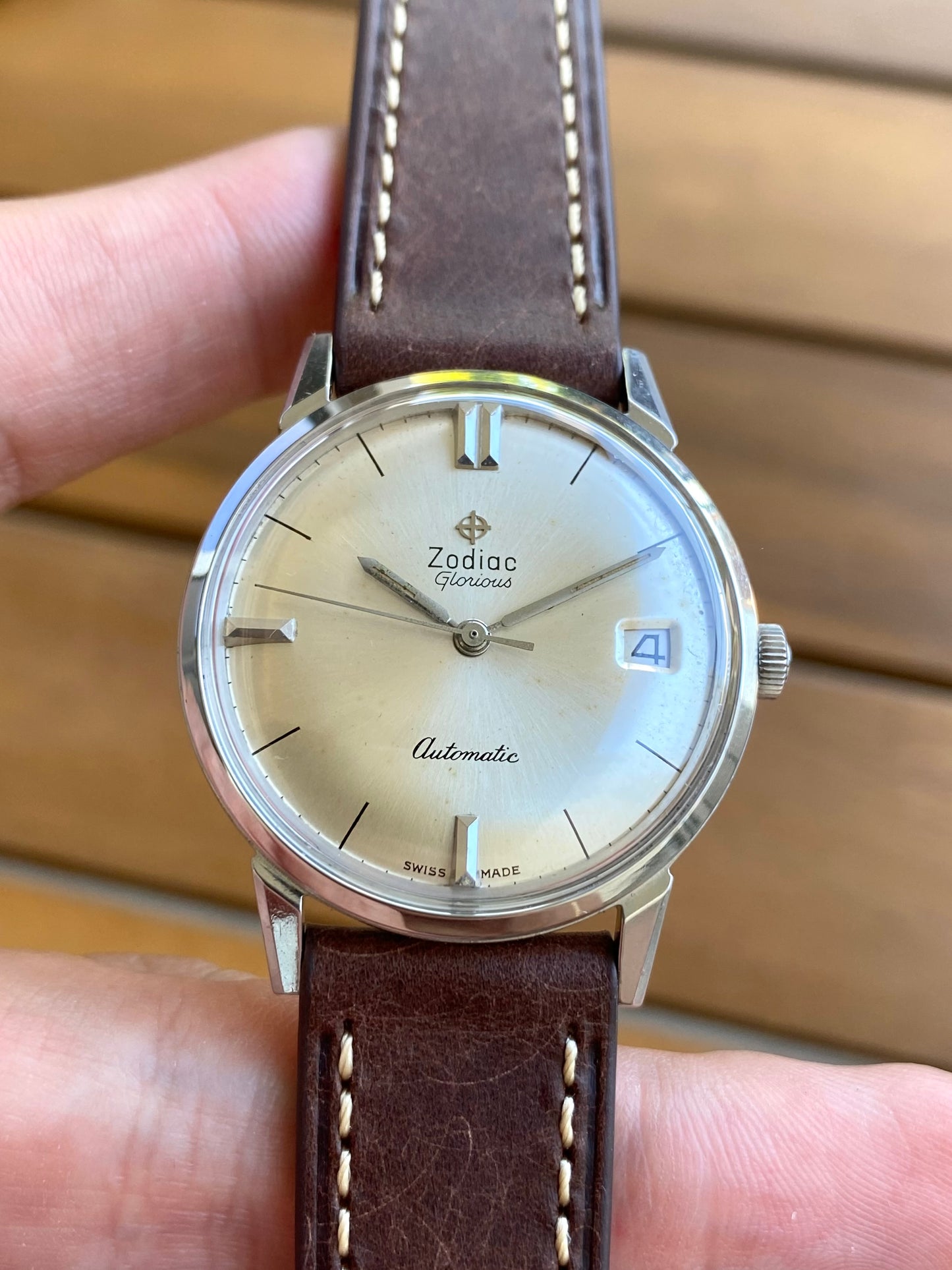 Zodiac Glorious Automatic Date - Montre Vintage Suisse Mécanique Cal.70-72 - 1960