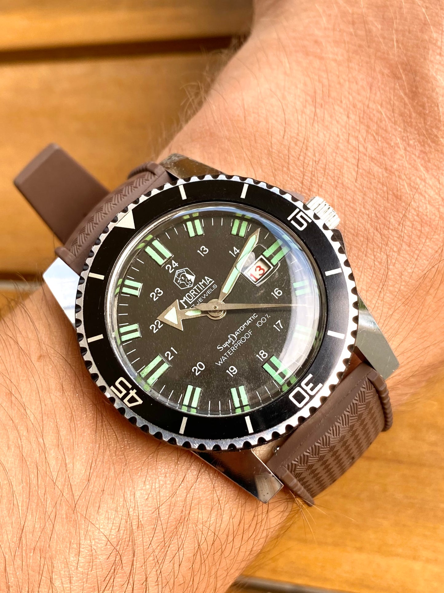 Mortima SuperDatomatic Montre Vintage Française Mécanique Diver Plongée 1970