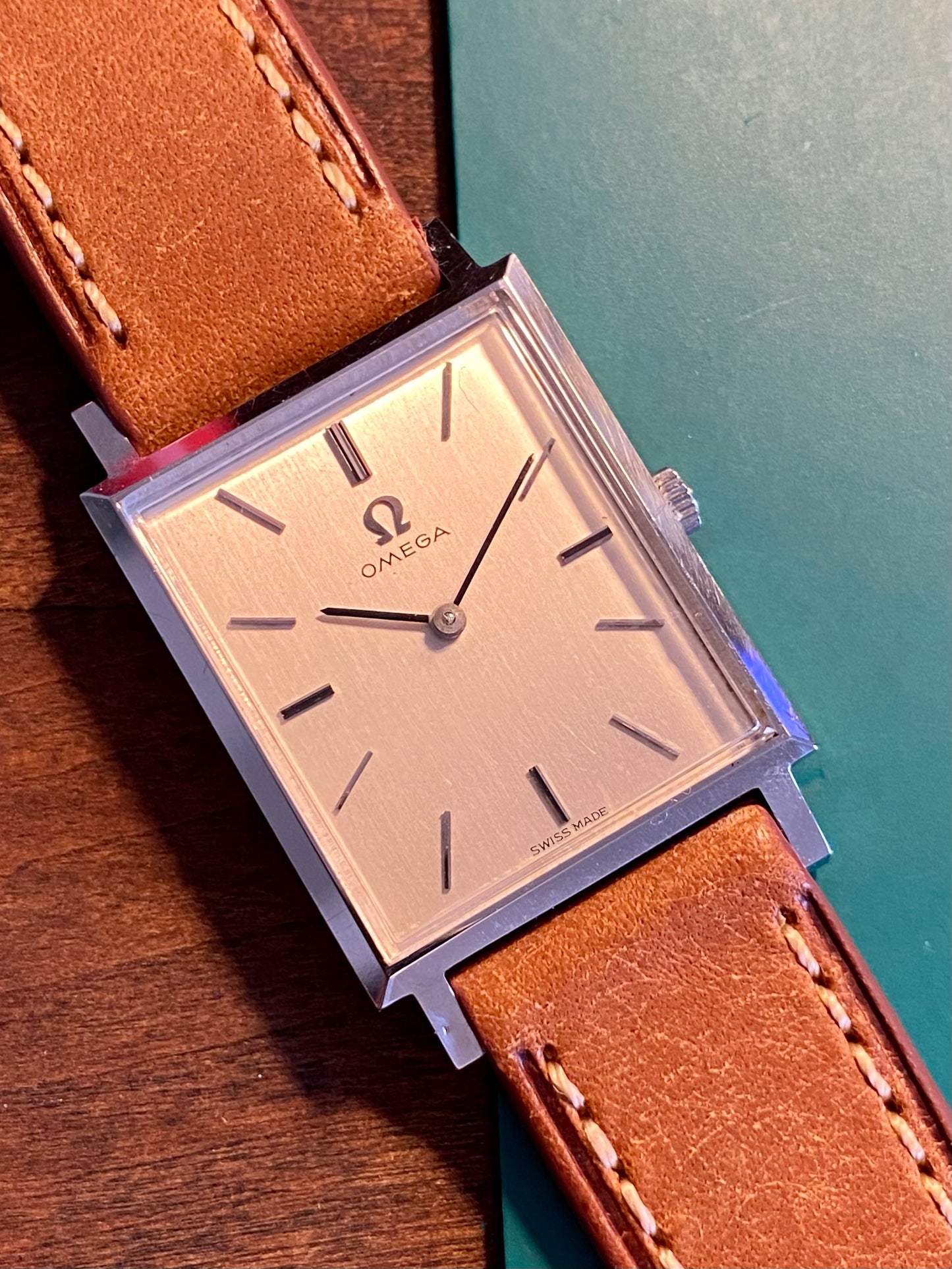 Omega Rectangle 111.057 Montre Vintage 620 Mécanique + Boîte Bracelet & Boucle Omega