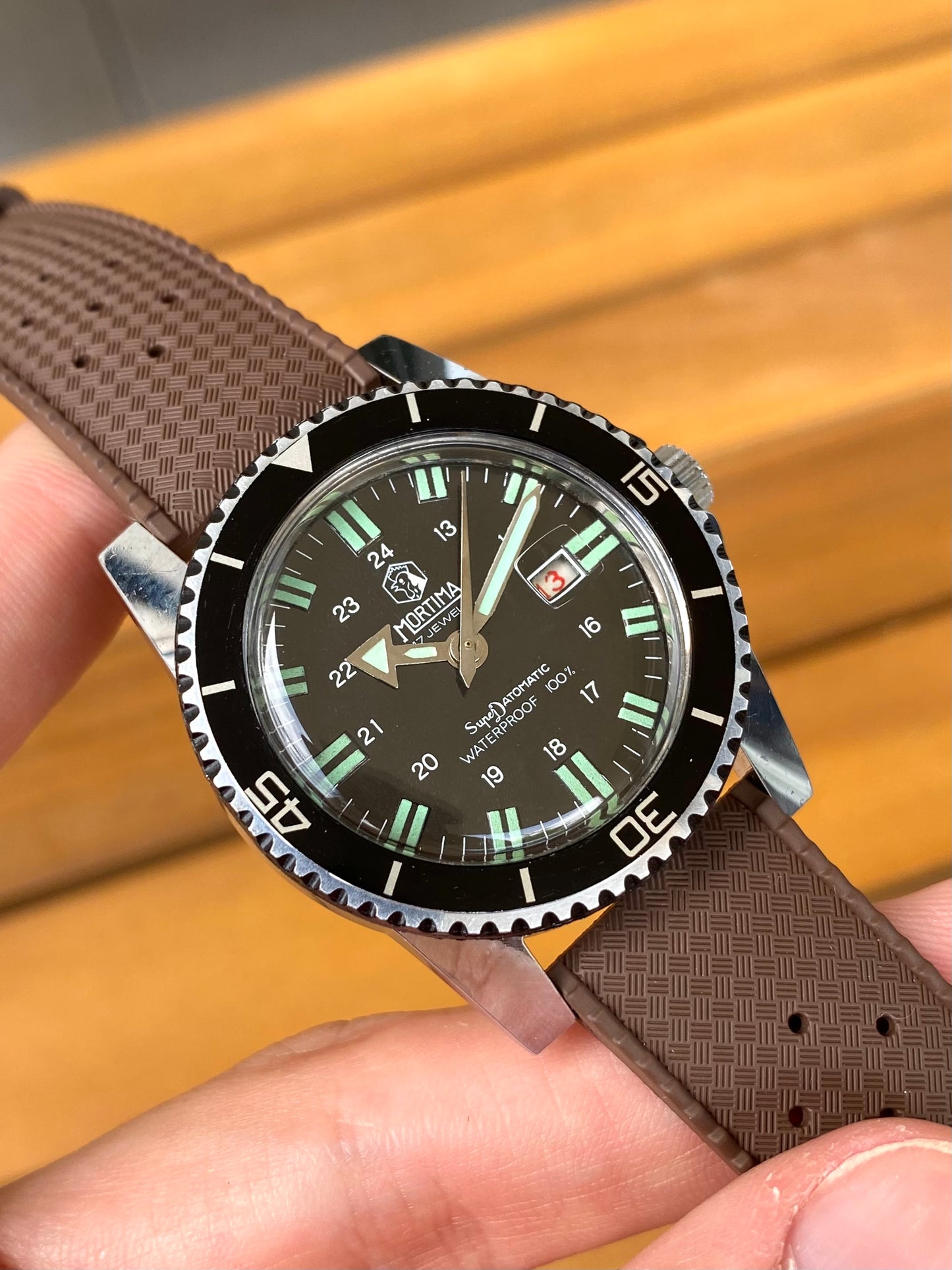 Mortima SuperDatomatic Montre Vintage Française Mécanique Diver Plongée 1970
