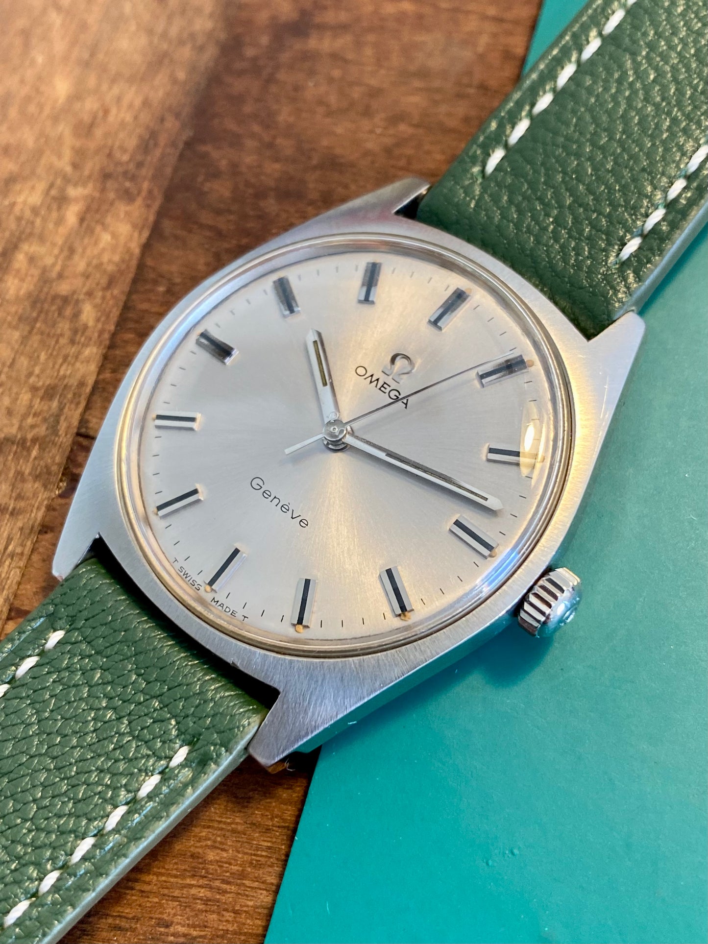 Omega Genève 135.041 Montre Vintage Mécanique Cal.601 1968