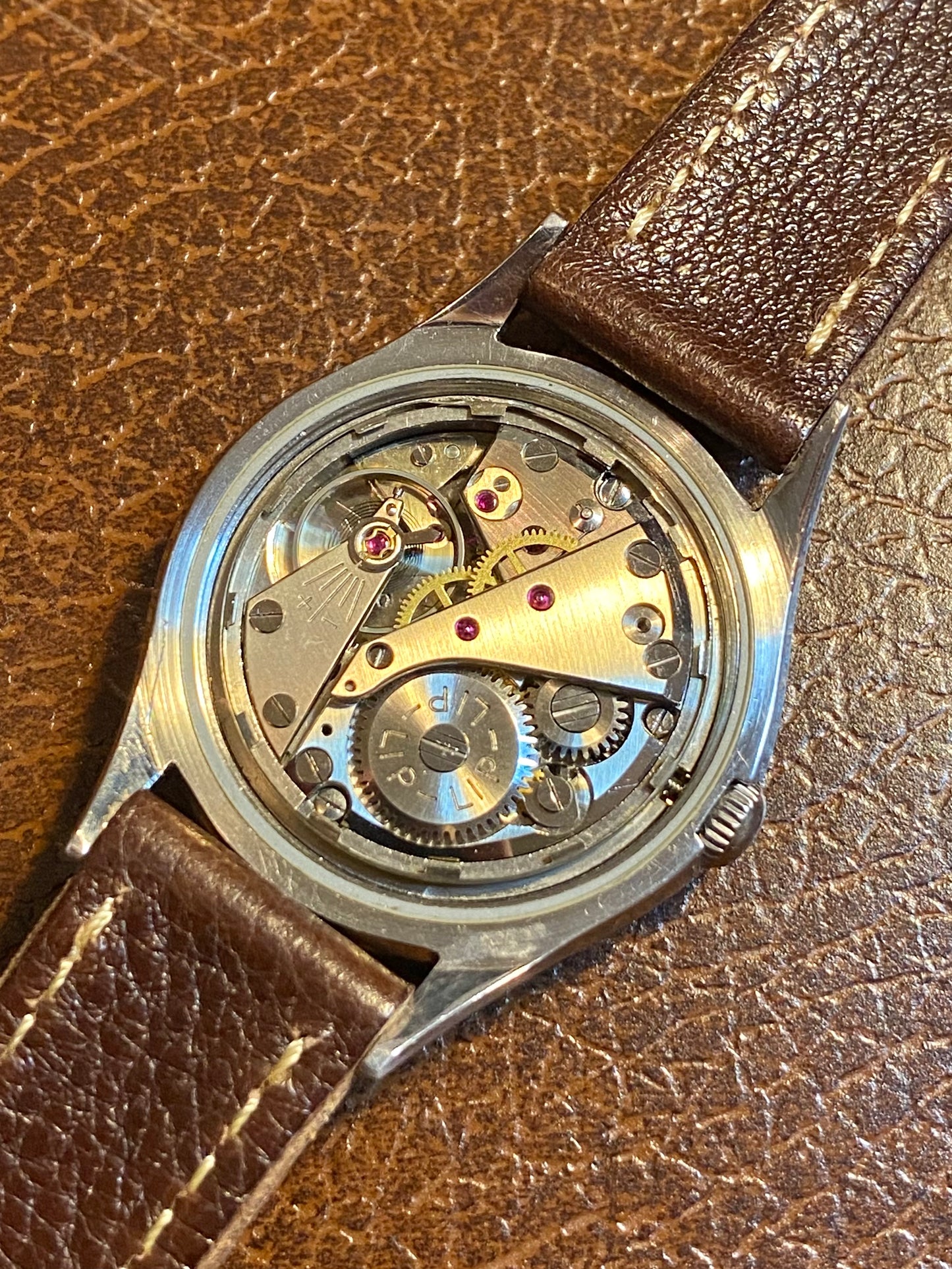 LIP Himalaya 1ère Génération R25 Montre Vintage Mécanique France 1950