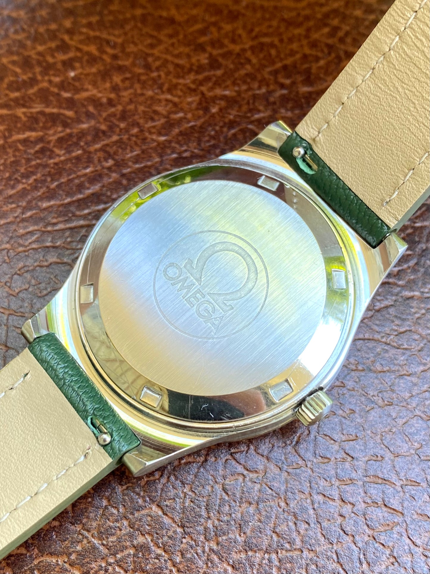 Omega Genève Automatic Cadran Vert Émeraude - Cal 1012 Montre Vintage Mécanique 166.0168 - 1973