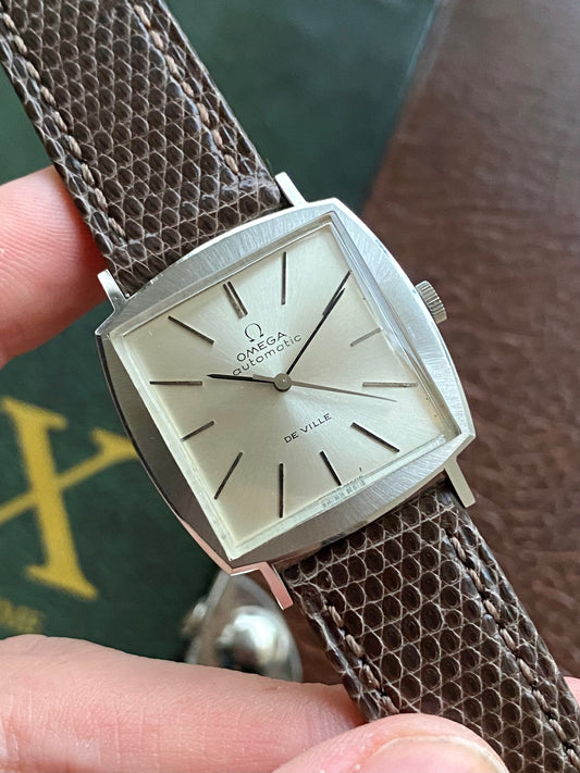 Omega DeVille Automatic Cal. 711 Ref. 161.022 - Montre Vintage Mécanique Boiter Carré 1966