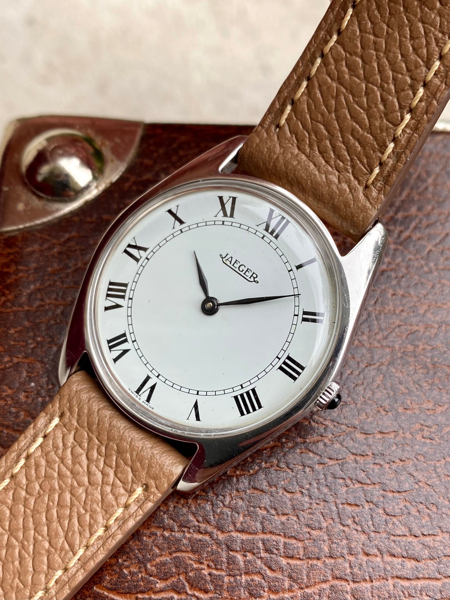 Jaeger Extra Fine Montre Vintage Mécanique Slim Mécanique Peseux 7001 - 1960