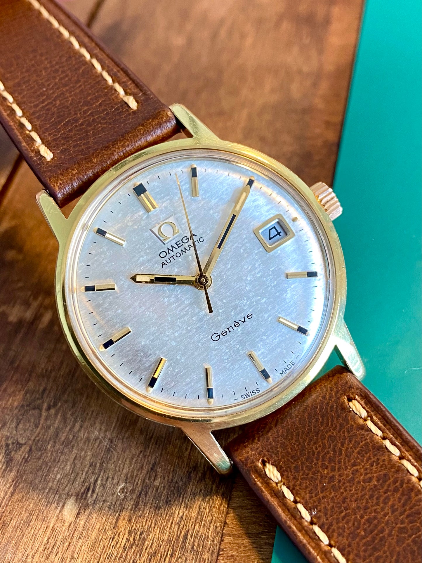 Omega Genève Automatic Cal. 565 Cadran Texturé "Glitch" Montre Réf.166.070 Vintage Mécanique 1969