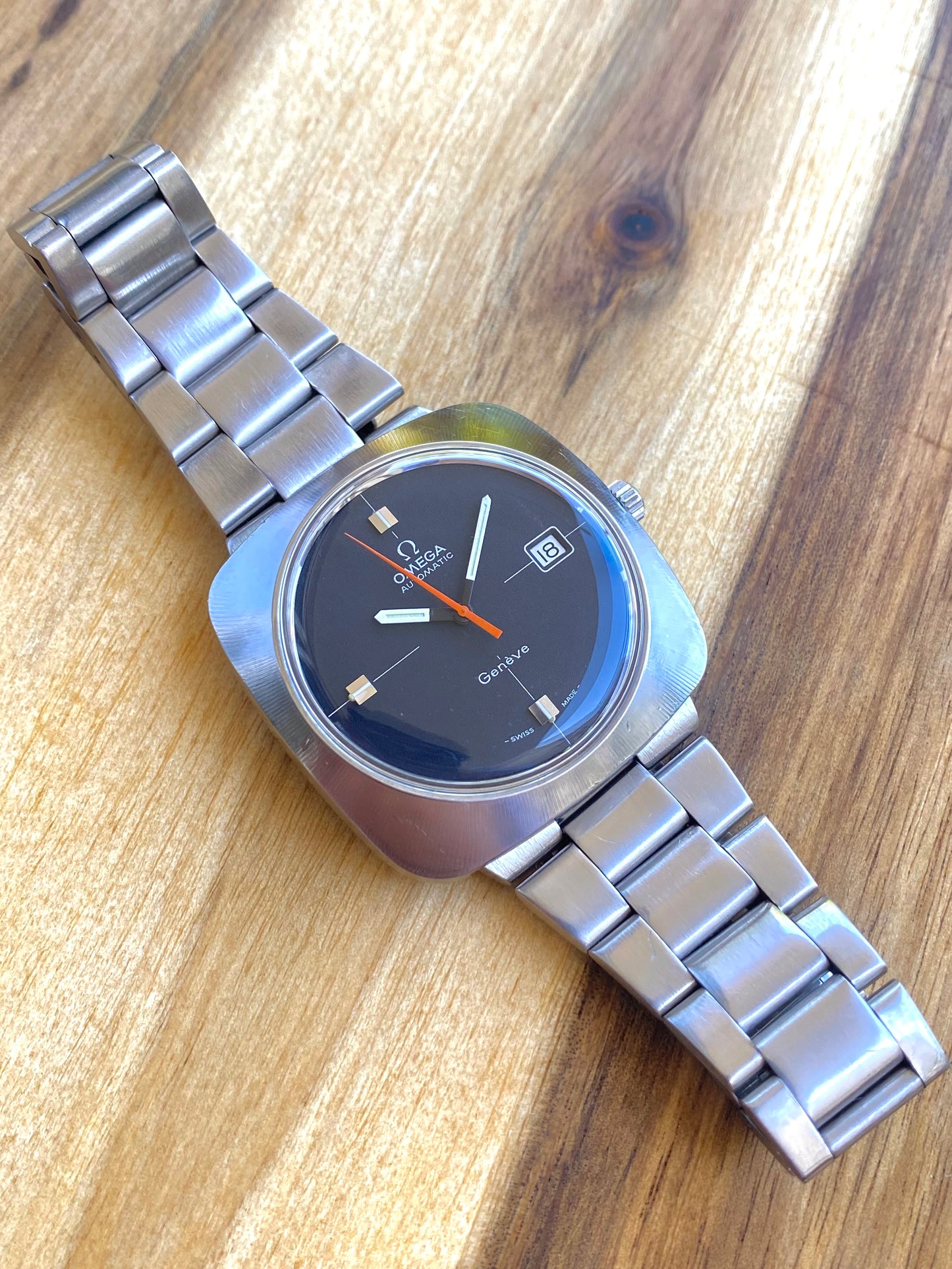 Omega Genève Automatic 166.081 Cal.565 Cadran Noir Racing Montre Vintage Mécanique 1969