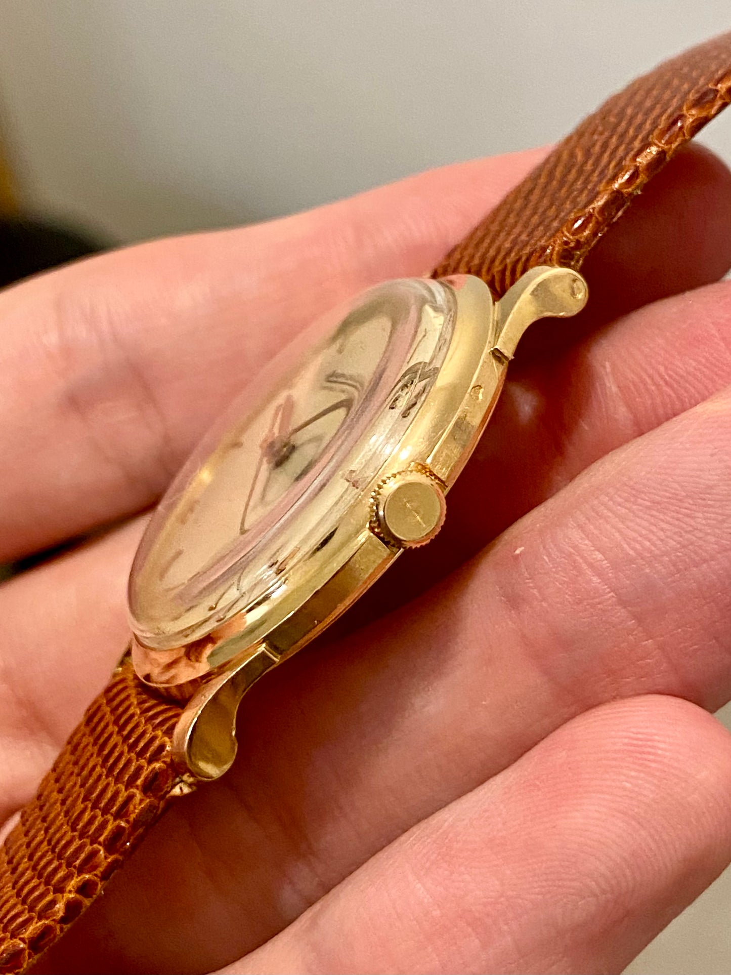 Jaeger-LeCoultre Fab. Suisse Or Jaune 18k 750/1000 Montre Vintage Mécanique Cal. P800/G 1950