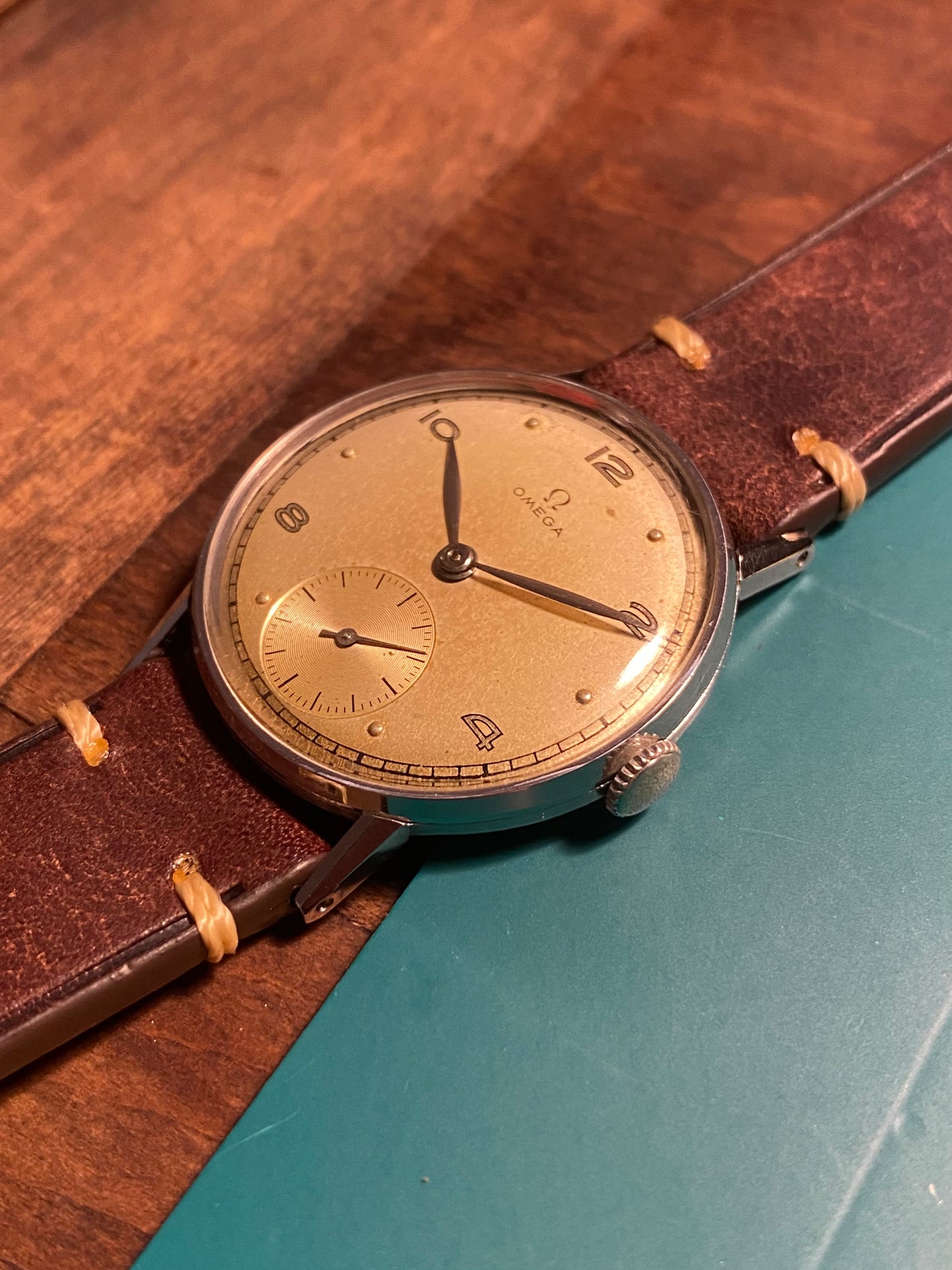 Omega Cal.28 Réf. 2595/2 Montre Vintage Mécanique 1945