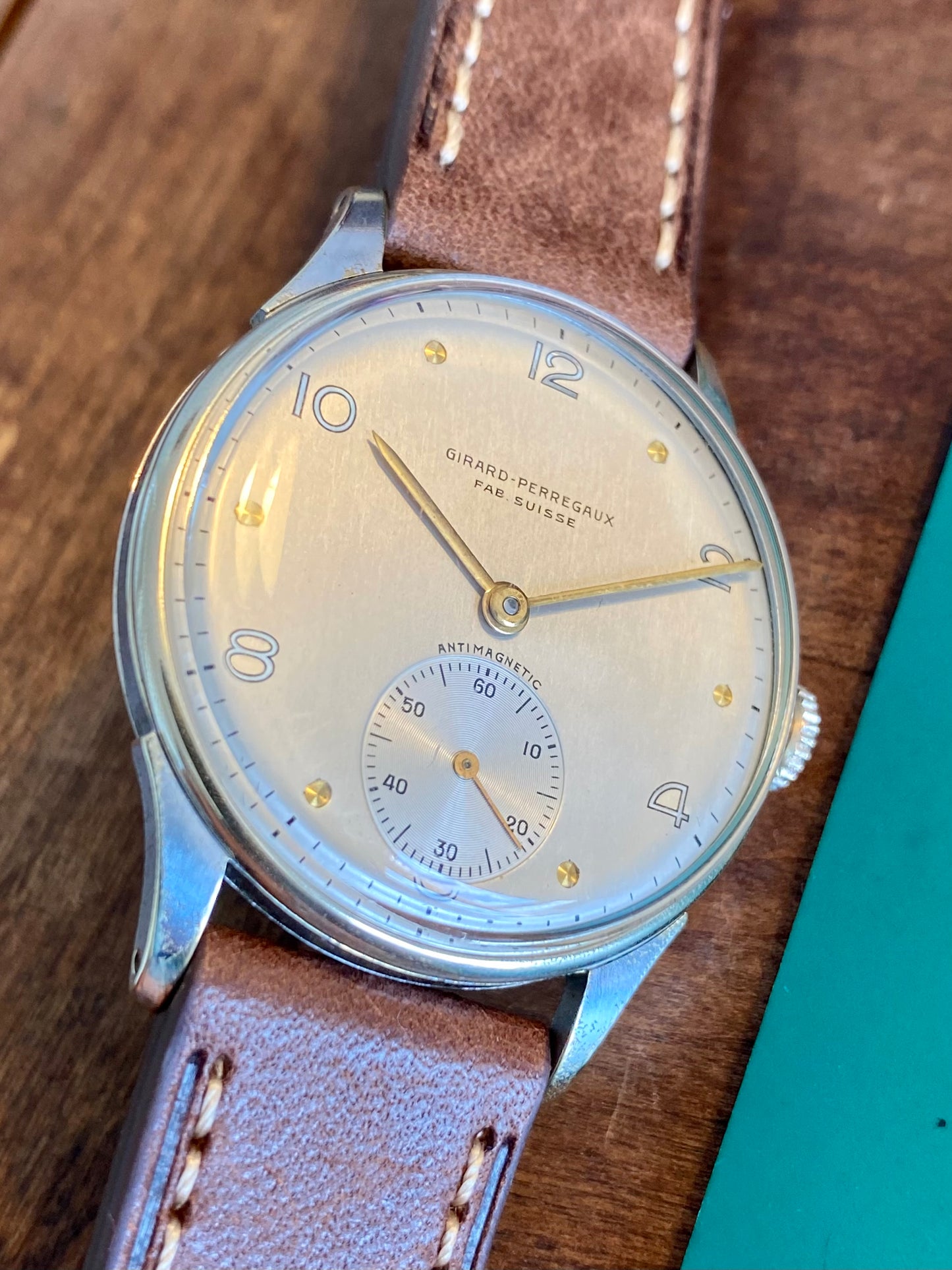 Girard-Perregaux Fab Suisse Antimagnetic Cal.1227 Montre Vintage Mécanique 1950