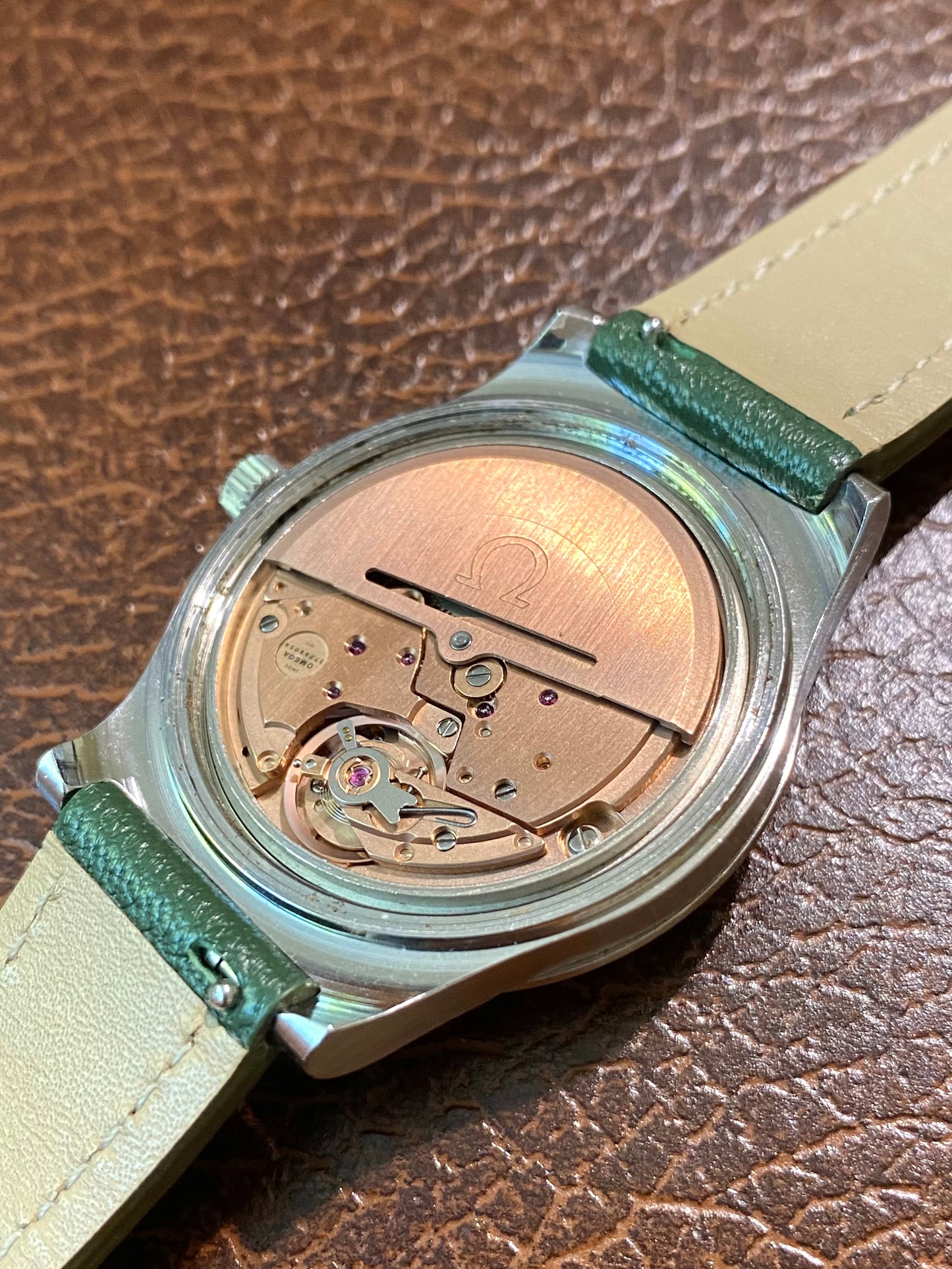 Omega Genève Automatic Cadran Vert Émeraude - Cal 1012 Montre Vintage Mécanique 166.0168 - 1973