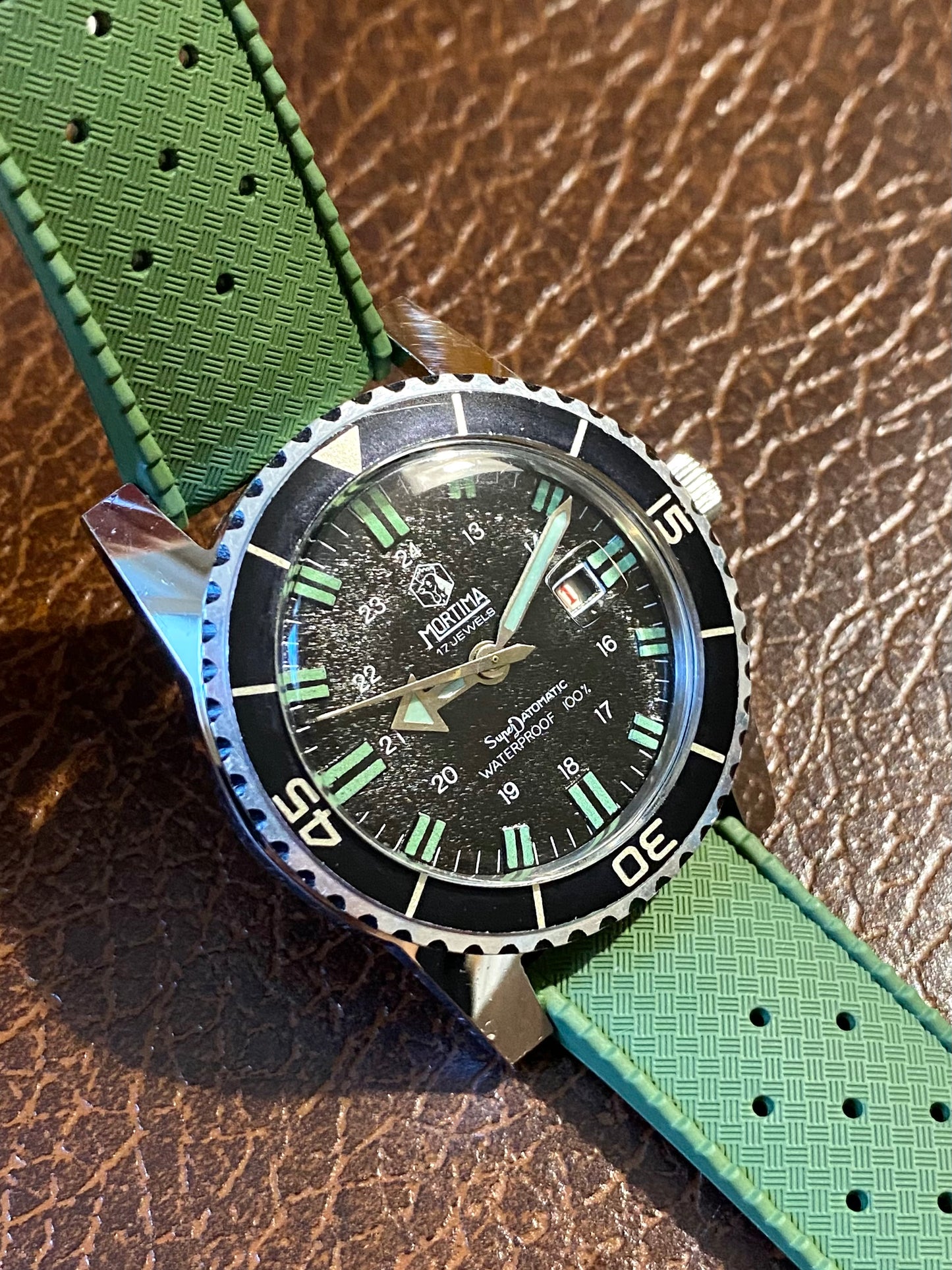 Mortima SuperDatomatic France Montre De Plongée Vintage Mécanique 1970