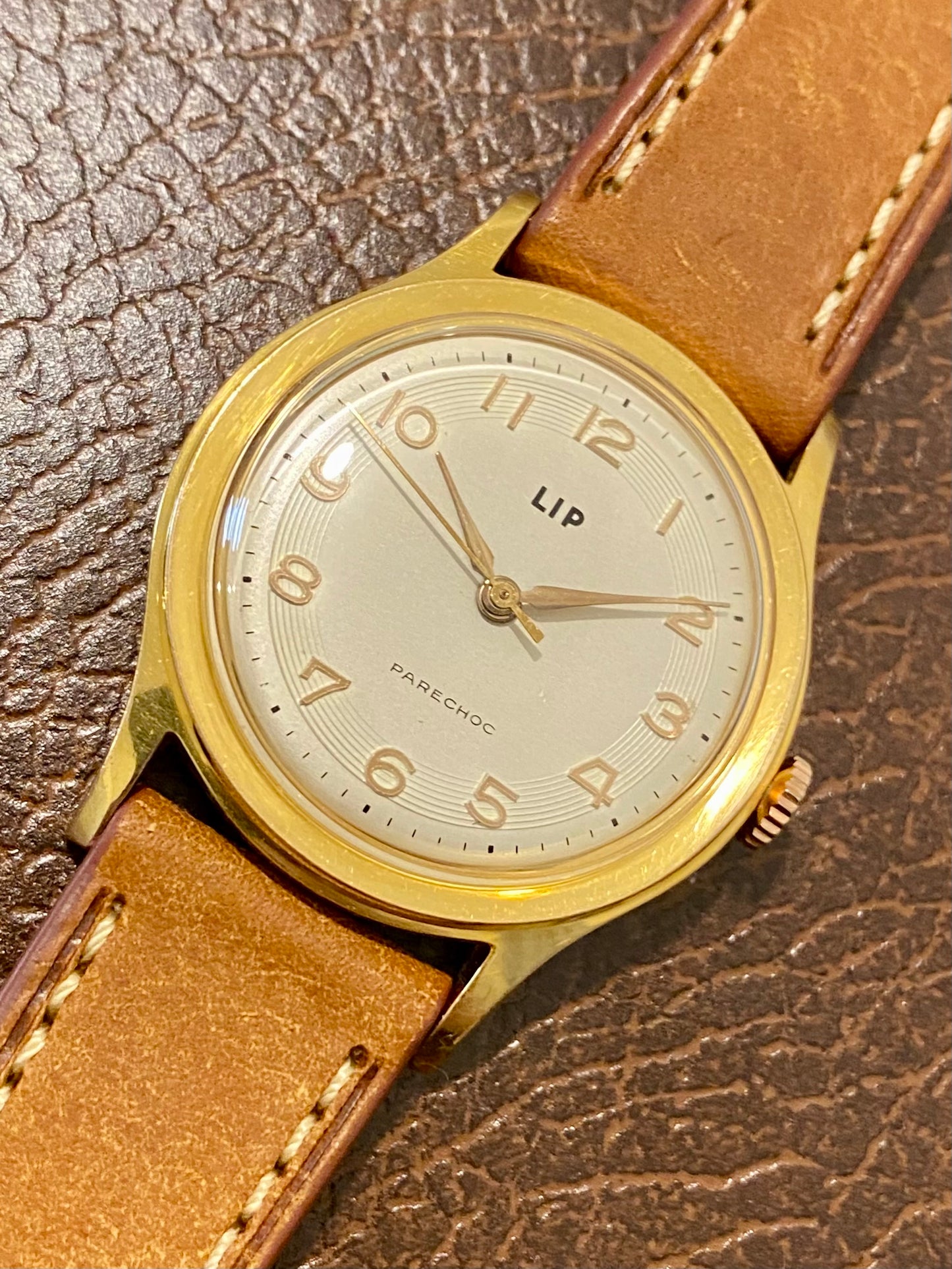 LIP R25 PareChoc Plaqué Or Montre Vintage Mécanique 1950