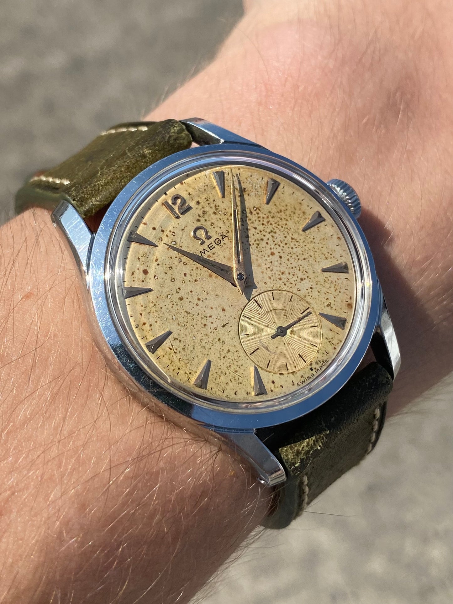 Omega 2639 -15 Montre Vintage Mécanique Militaire Style Cal.266 1953