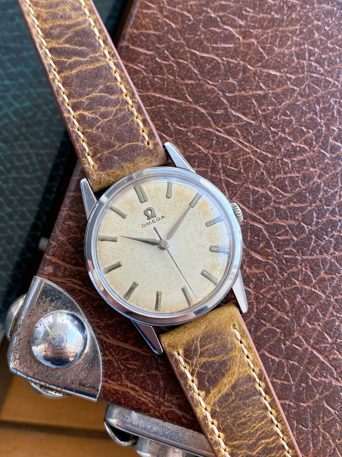 Omega Ref. 14714-6-SC Cal. 285 Montre Vintage Mécanique Patinée Acier 1961
