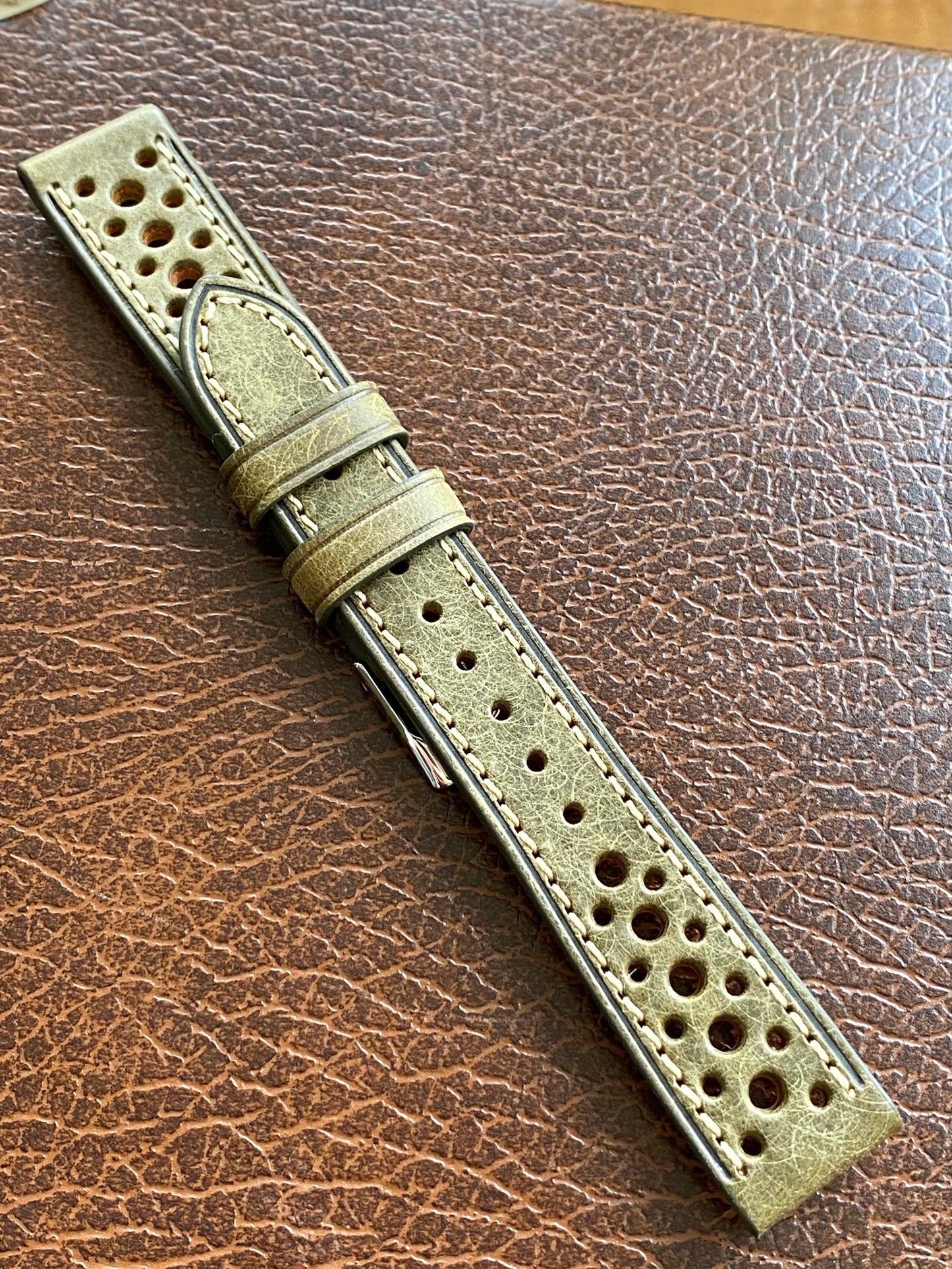 Bracelet de Montre Vintage - VERT Rallye Sport 18mm - Cuir Véritable Ajouré