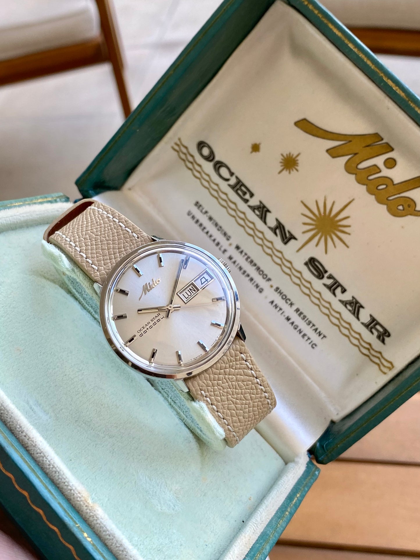 Mido OceanStar DateDay Automatic - Montre Vintage Suisse Mécanique 1147OCD - 1970 + Écrin