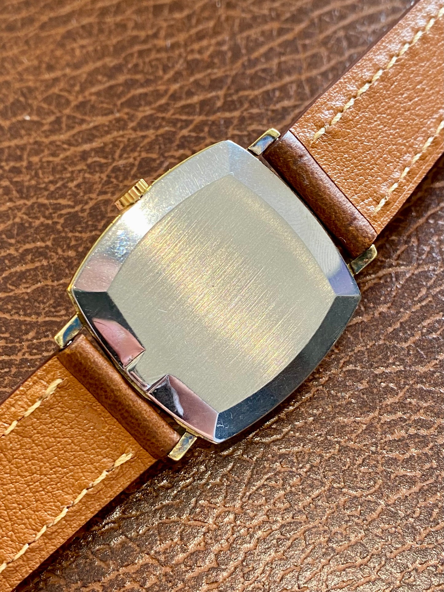 Omega Genève Carré Cal.601 Montre Vintage Mécanique Plaqué Or 1969