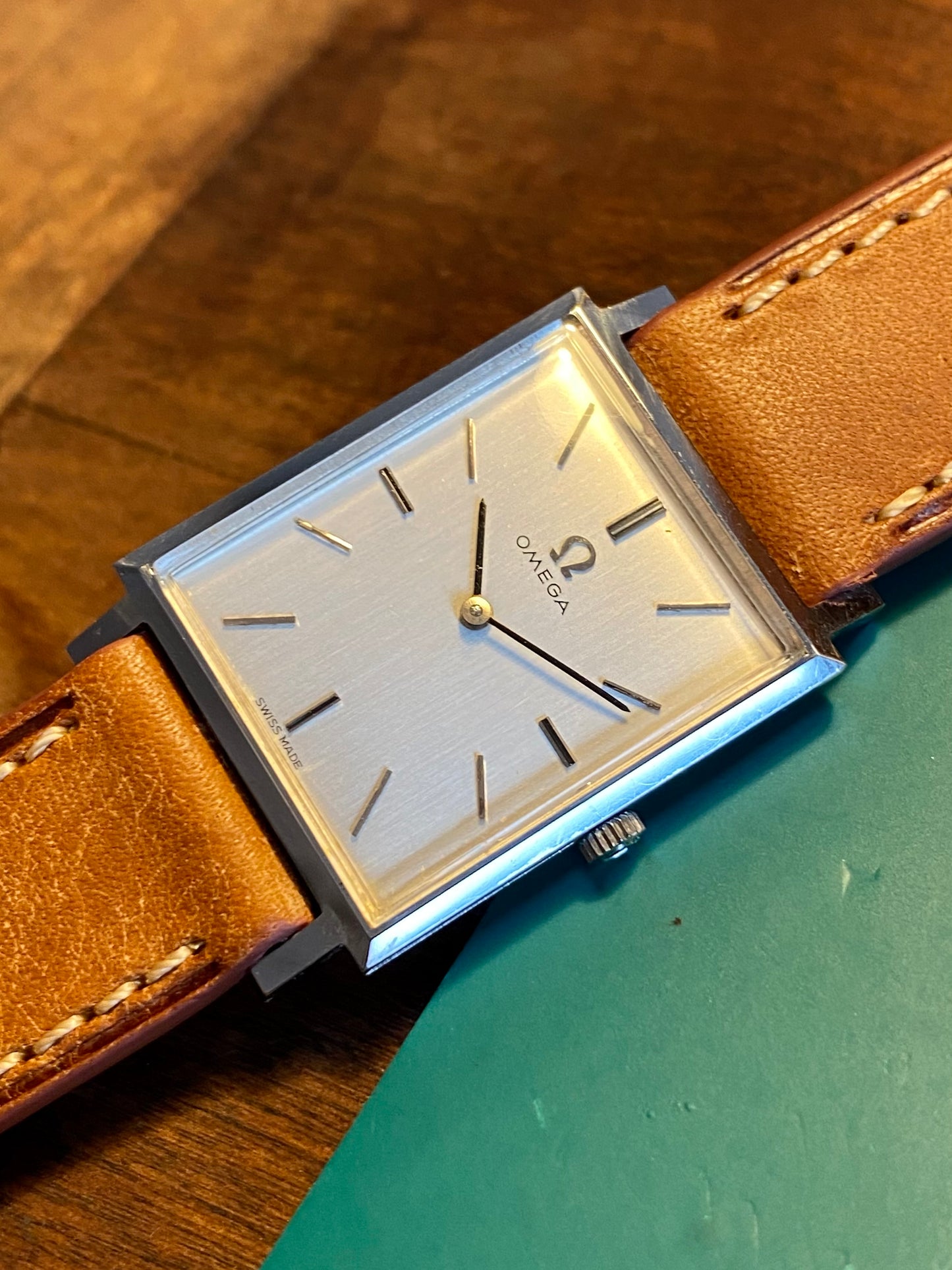 Omega Rectangle 111.057 Montre Vintage 620 Mécanique + Boîte Bracelet & Boucle Omega