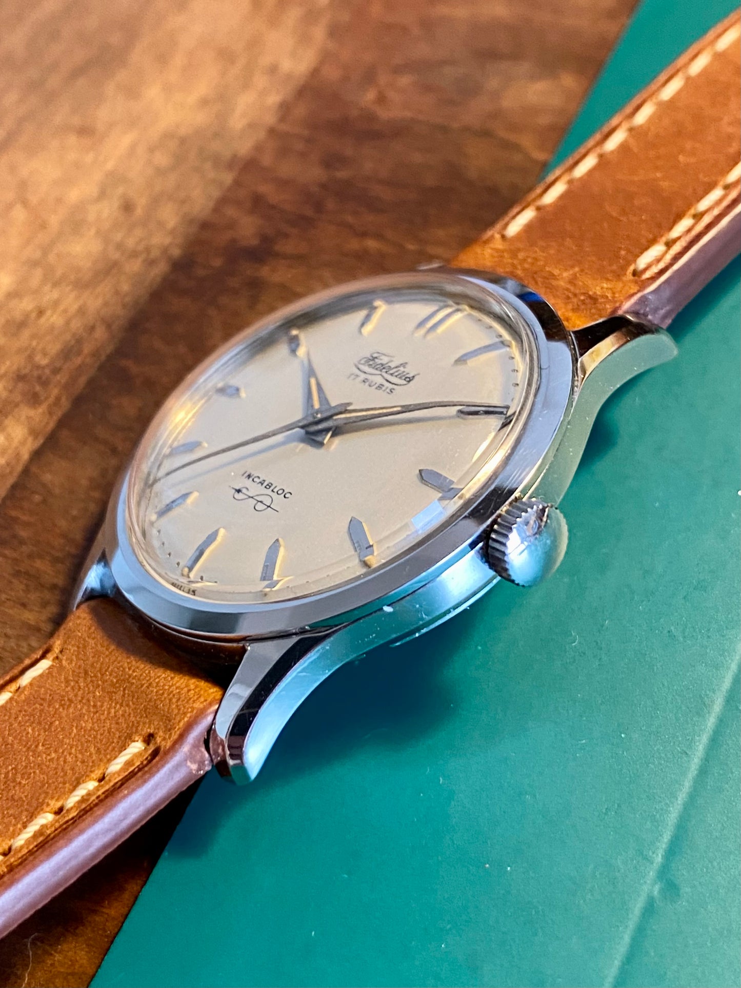 Fidelius Swiss Montre Vintage Mécanique 1960