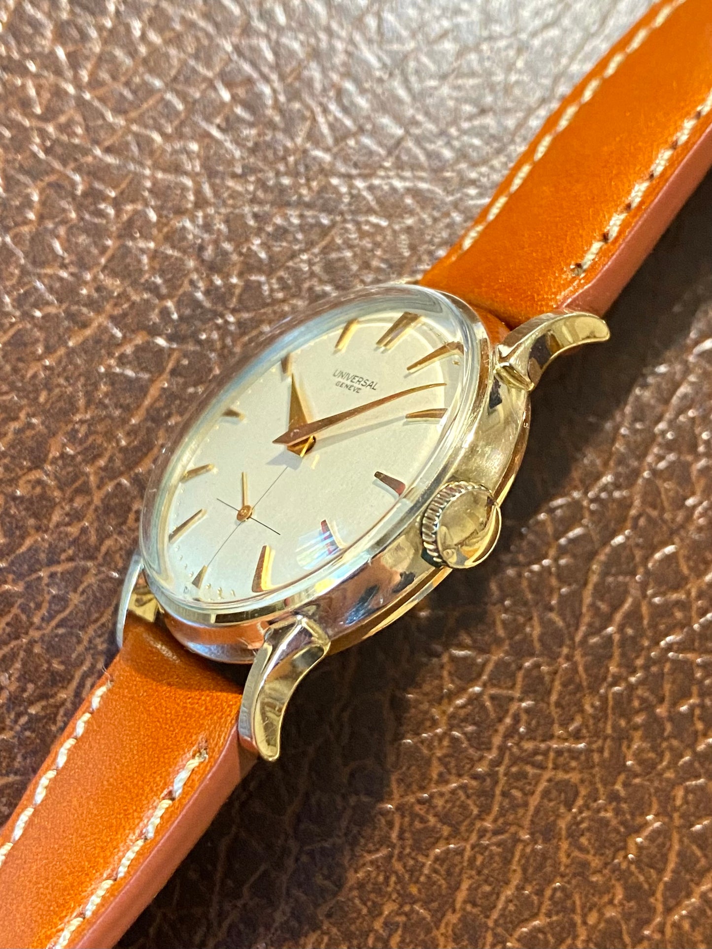 Universal Genève Cal.330 Montre Vintage Mécanique 10k GoldFilled StarCase - 1950