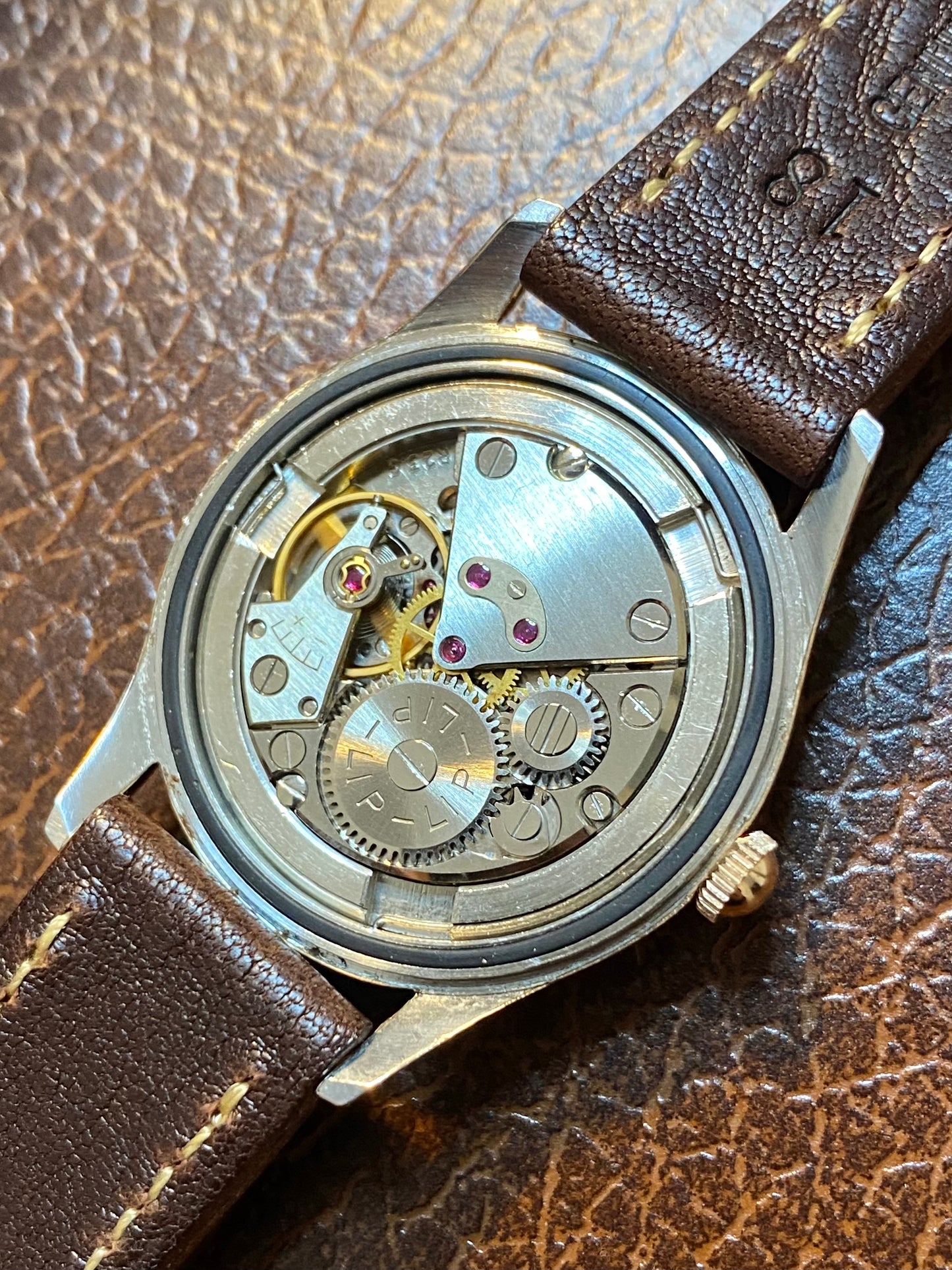 LIP Himalaya Dato Boitier Super Plaqué Or 200 Microns - Montre Vintage Mécanique R23 1960