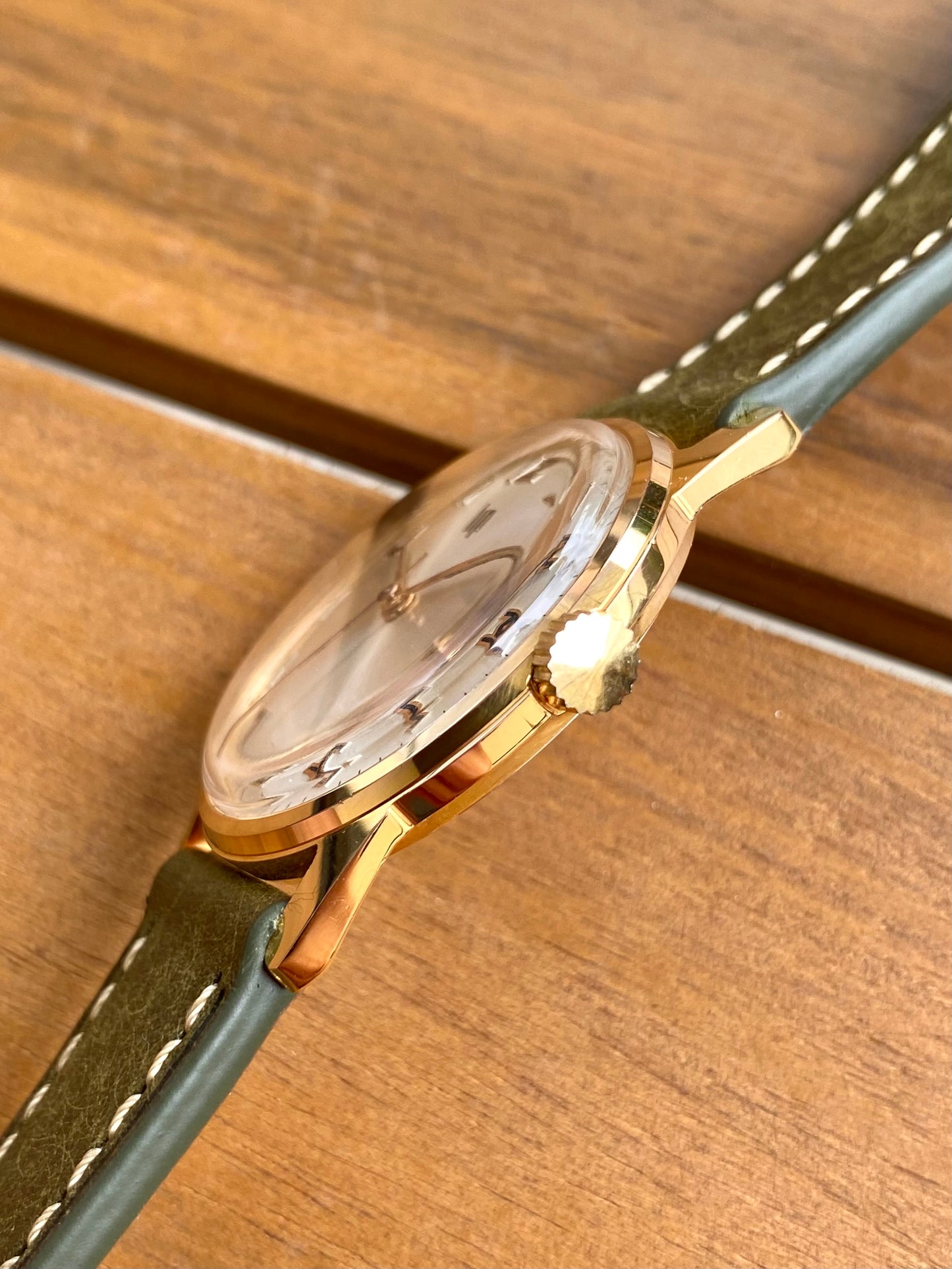 LIP Montre Française Vintage Mécanique RSC.553 Plaqué Or 1960