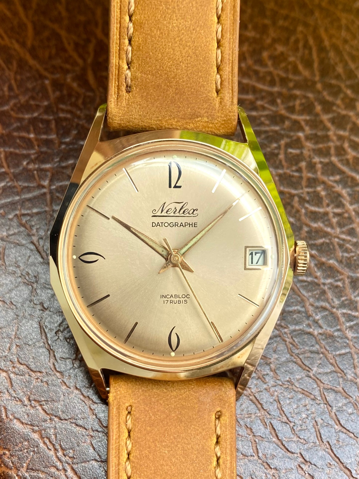 Nerlex Datographe NOS New Old Stock Montre Vintage Mécanique Plaqué Or 1960